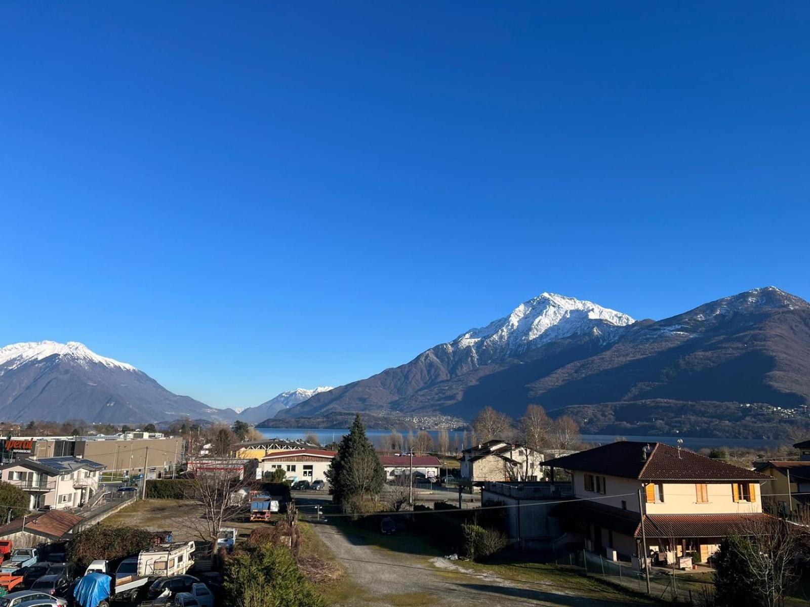 Nymphs Of Como, House Of Harmony - View *