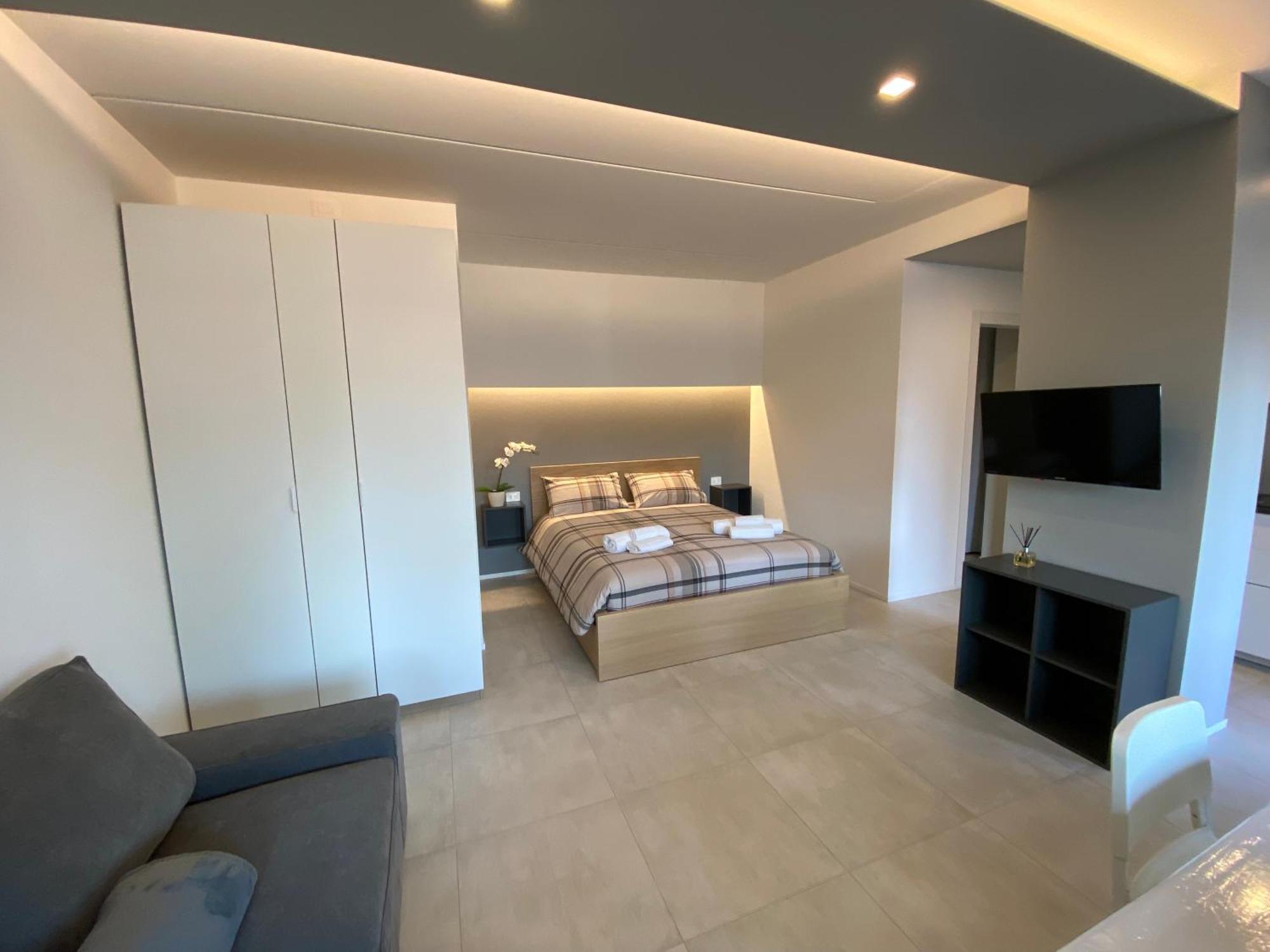 Apartment New Residenza Le Essenze - I 7 Laghi