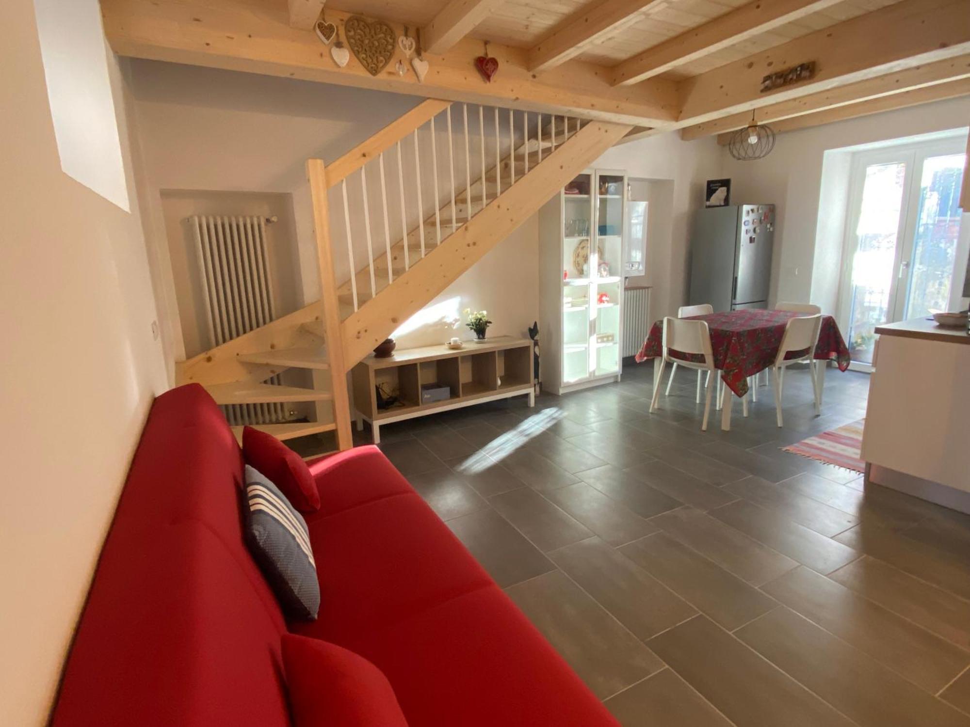 Black Eagle Holiday home Mandello del Lario
