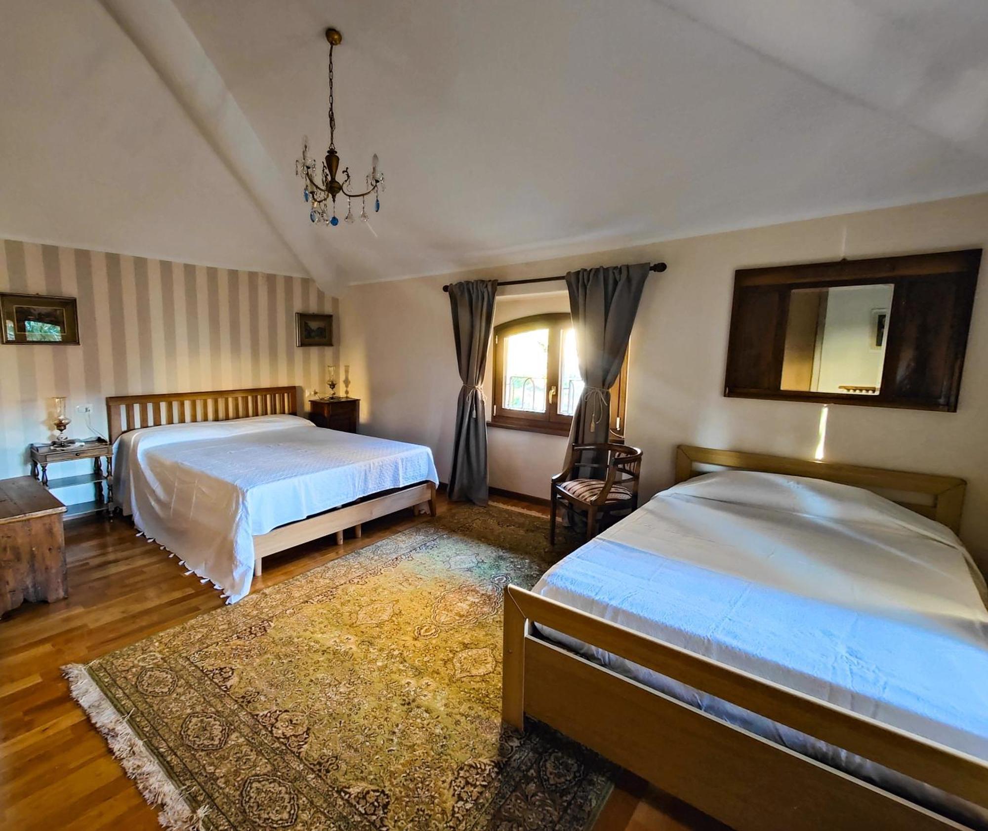 Laura Bed & Breakfast