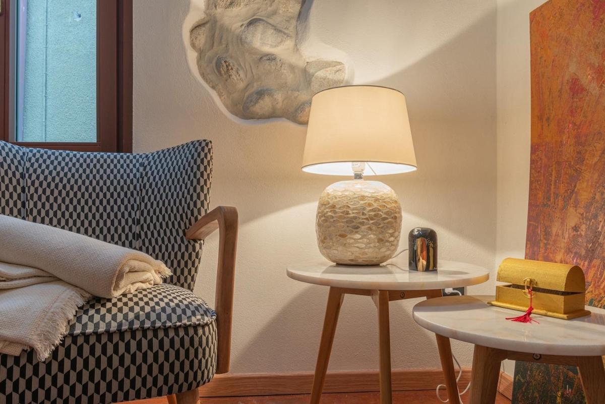 Apartment Tiny Loft With Jacuzzi Bellano