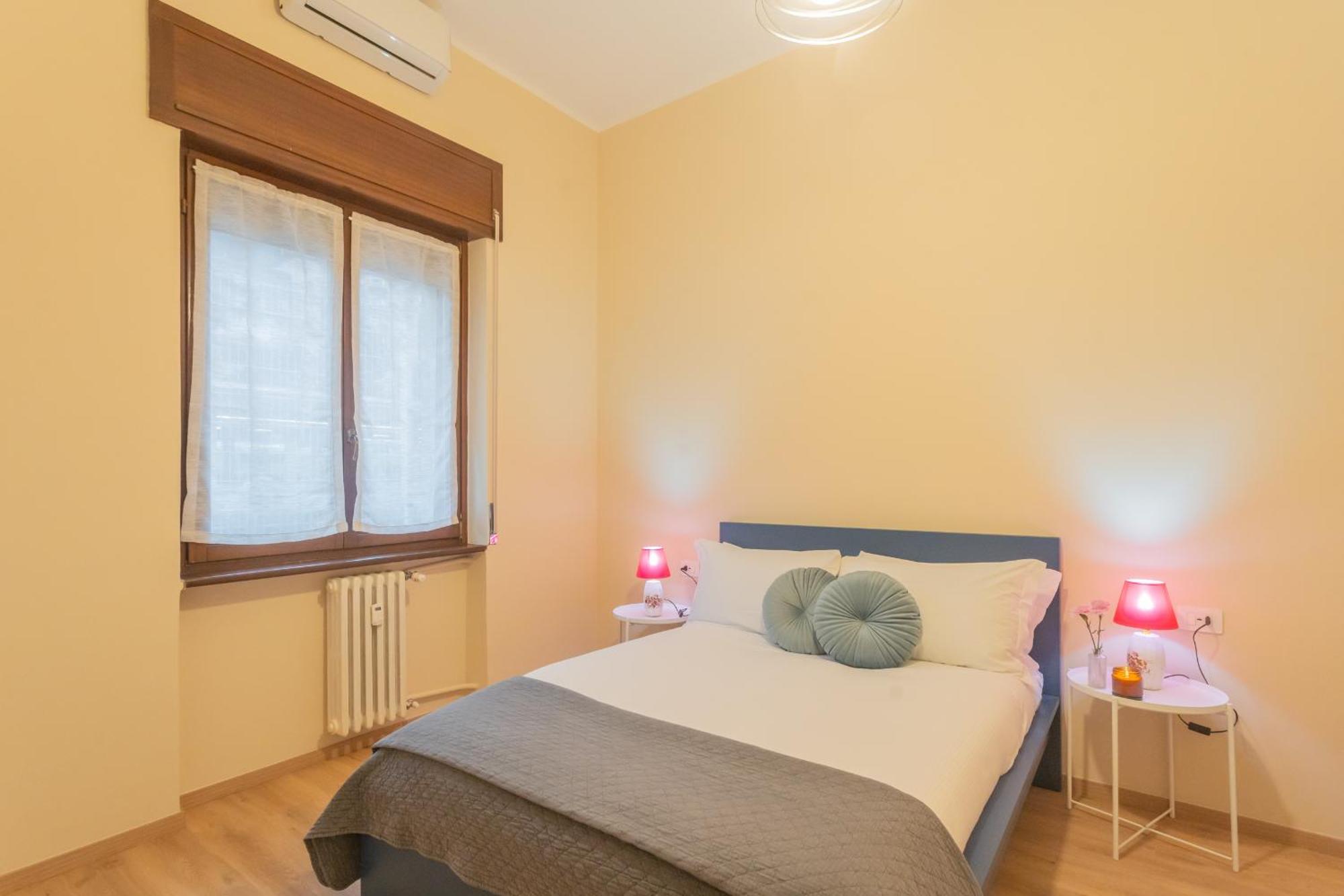 Simar Nearby S G Train Station By Rent Apartment