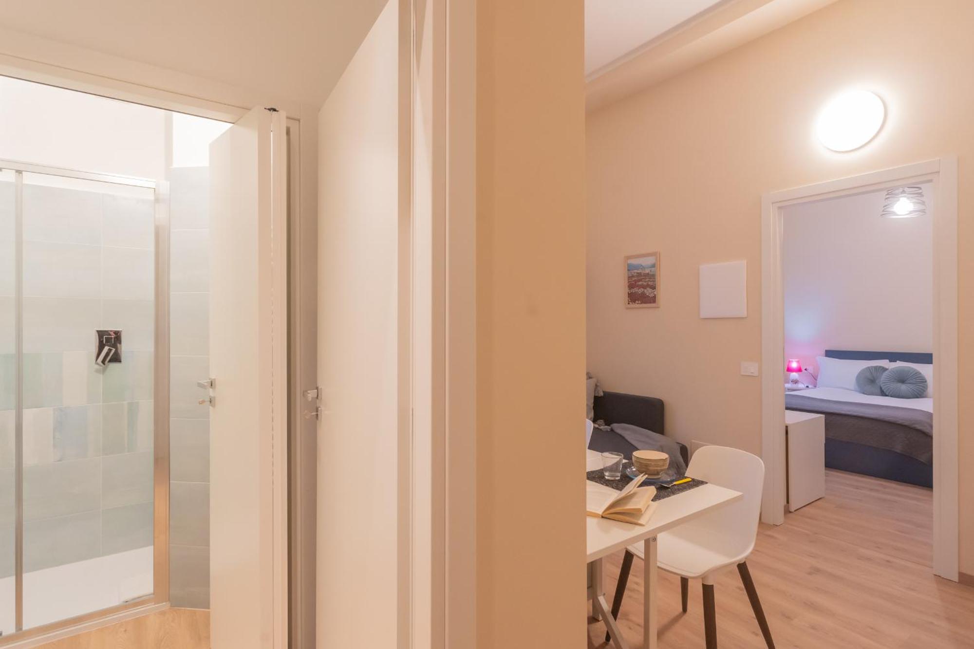 Apartment Simar Nearby S G Train Station By Rent *