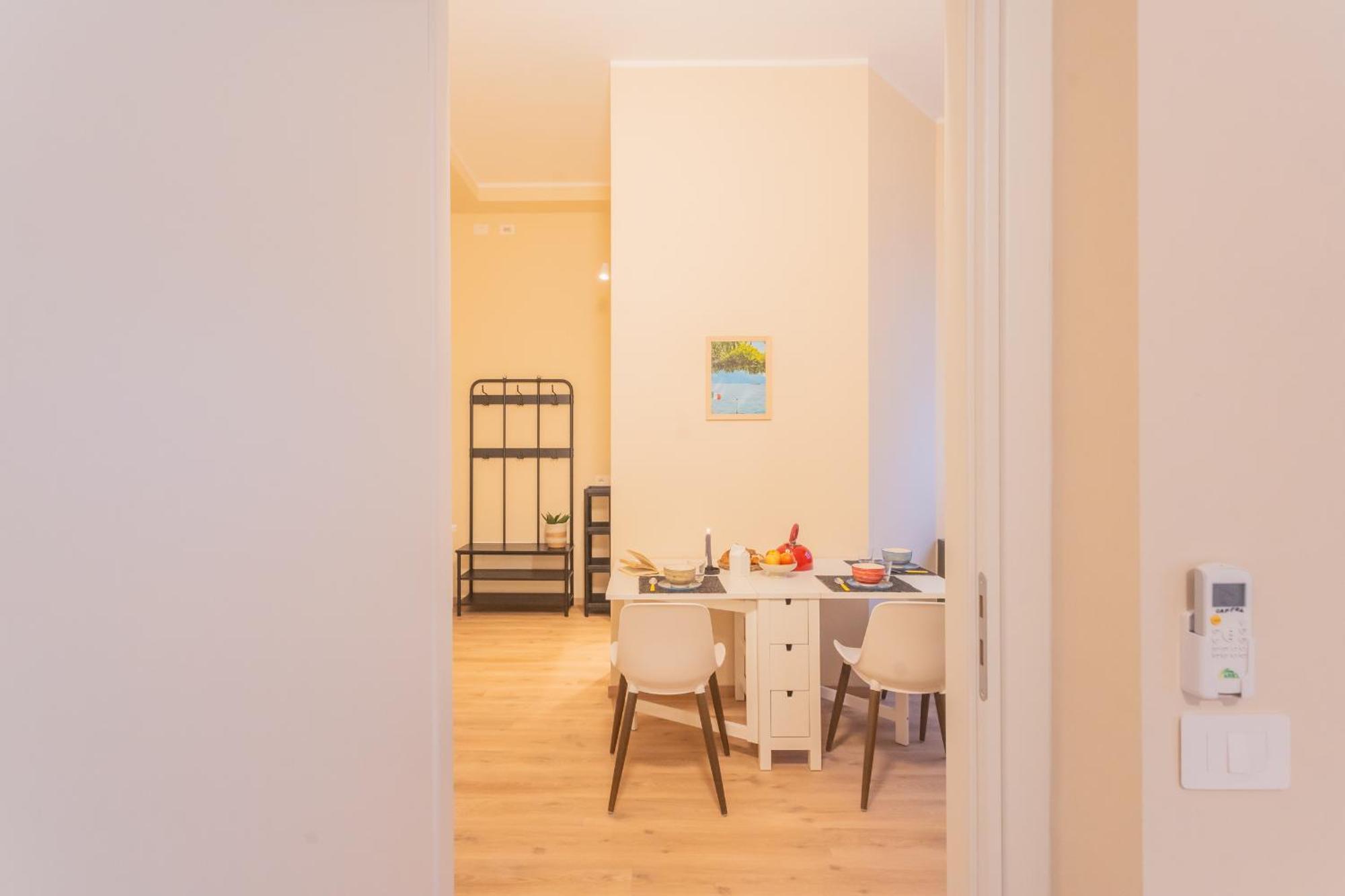 Simar Nearby S G Train Station By Rent Apartment *