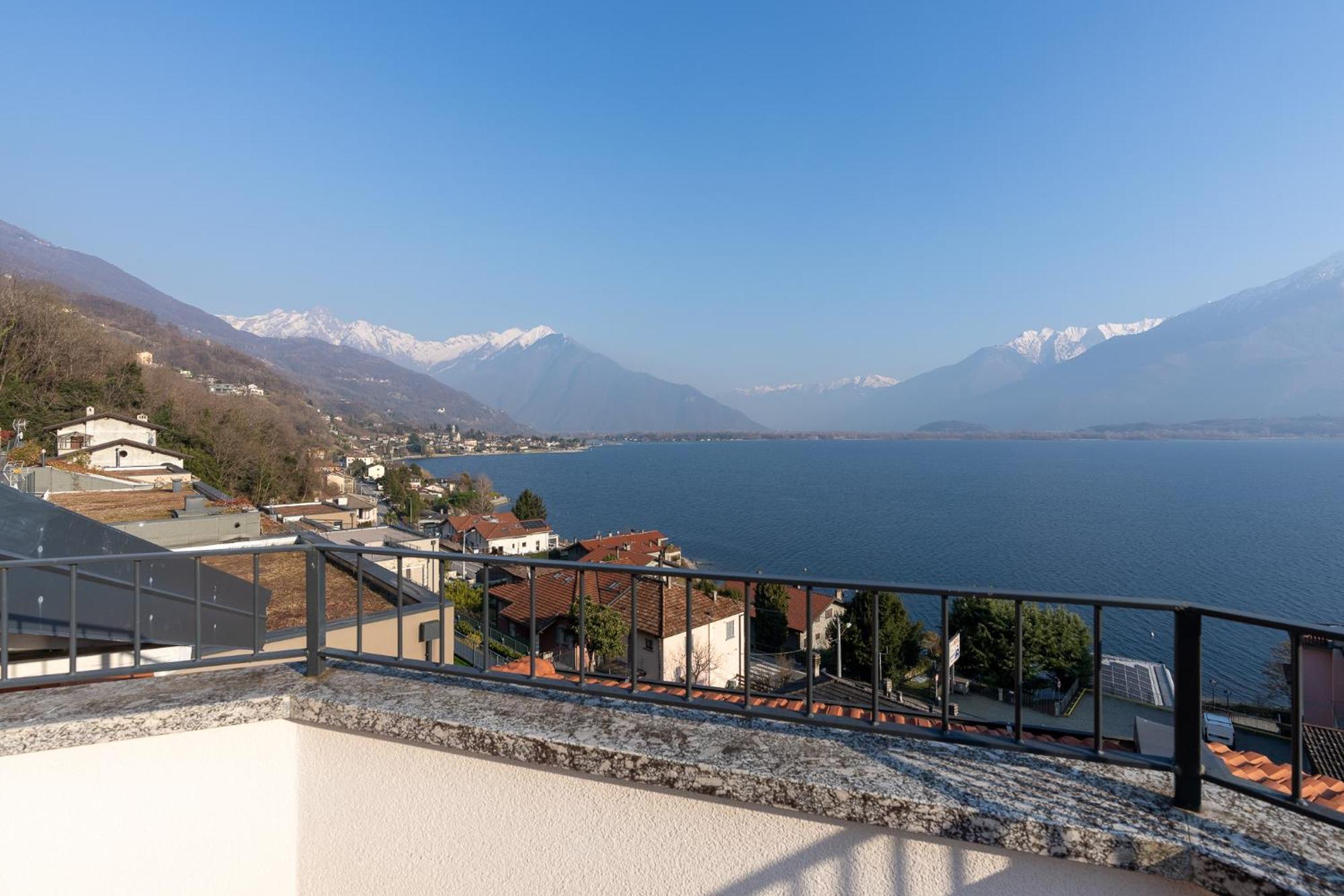 My Holidays - 5 * Gera Lario