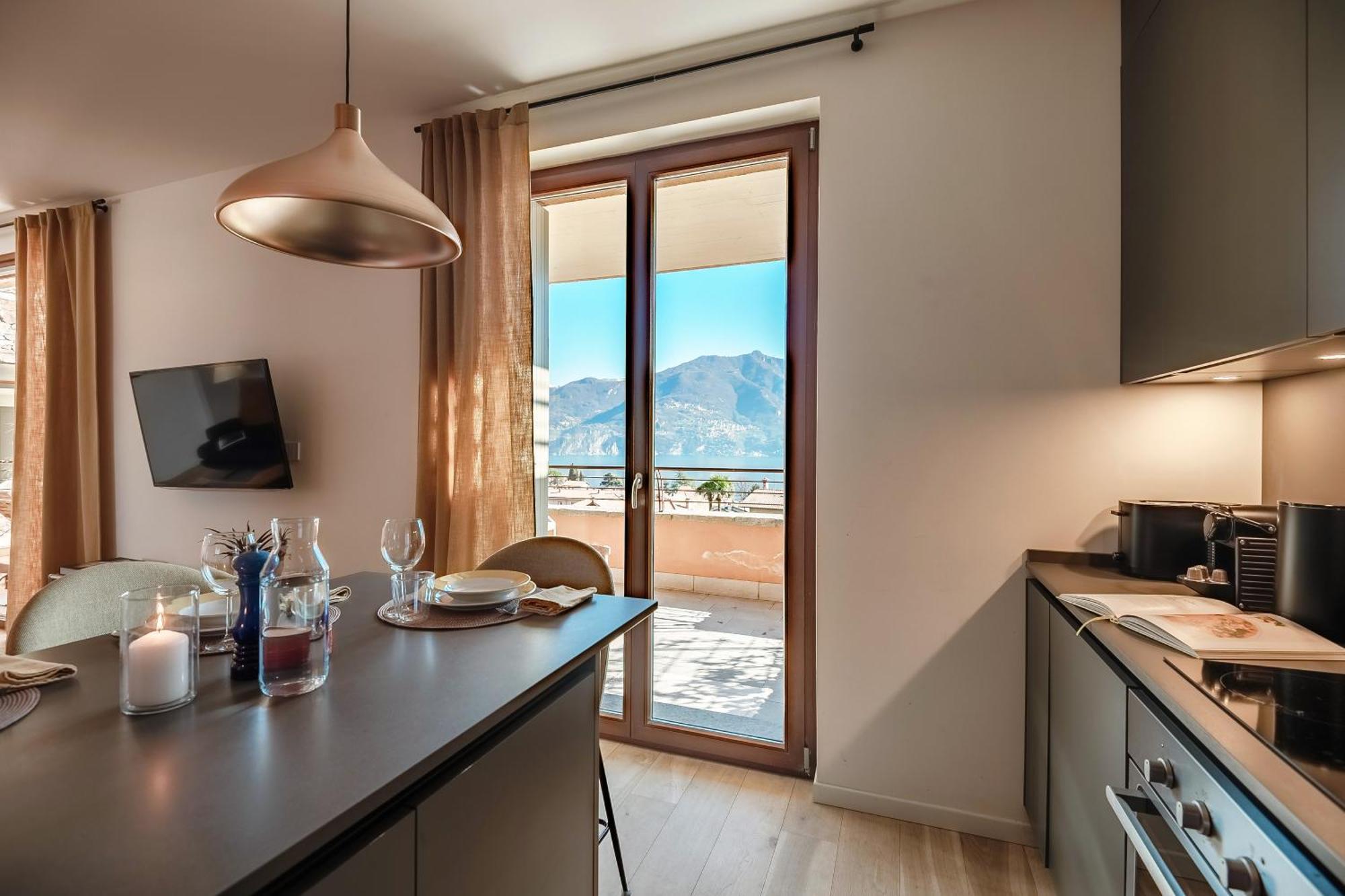 Belsit - By Myhomeincomo Menaggio