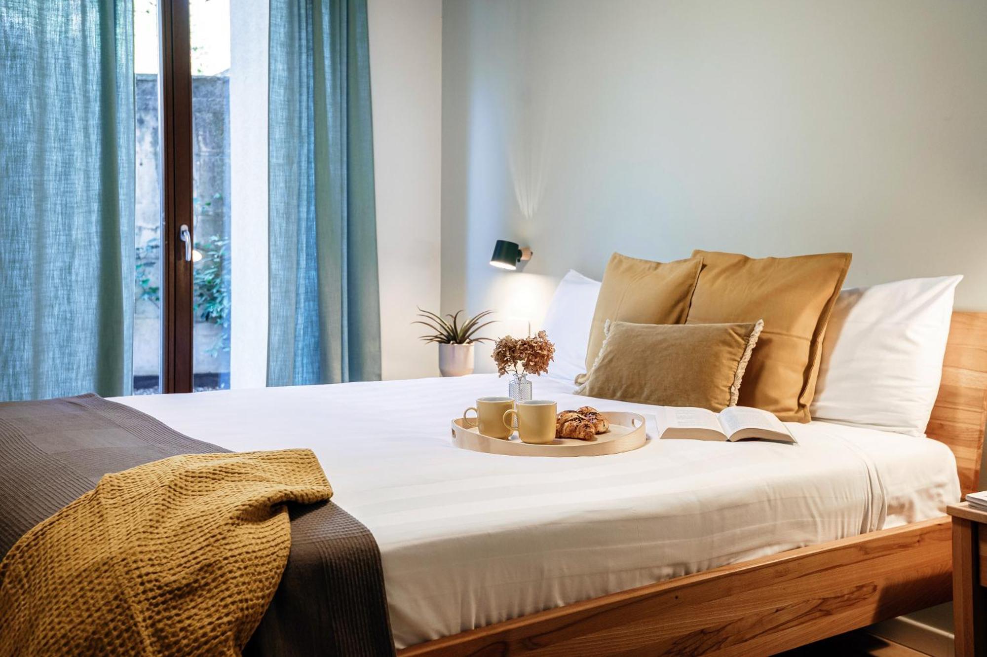 Belsit - By Myhomeincomo Apartment *