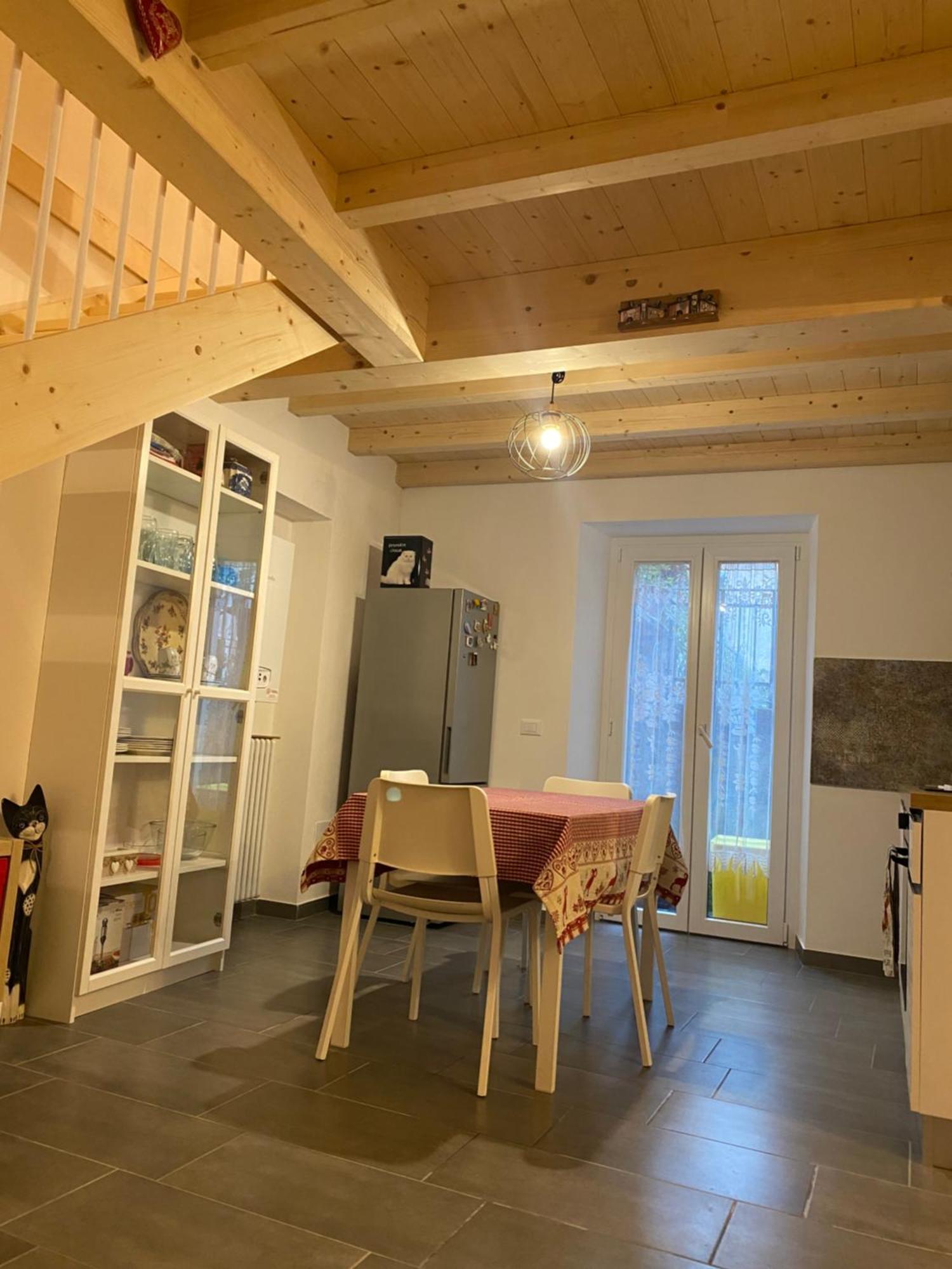 Black Eagle Holiday home Mandello del Lario