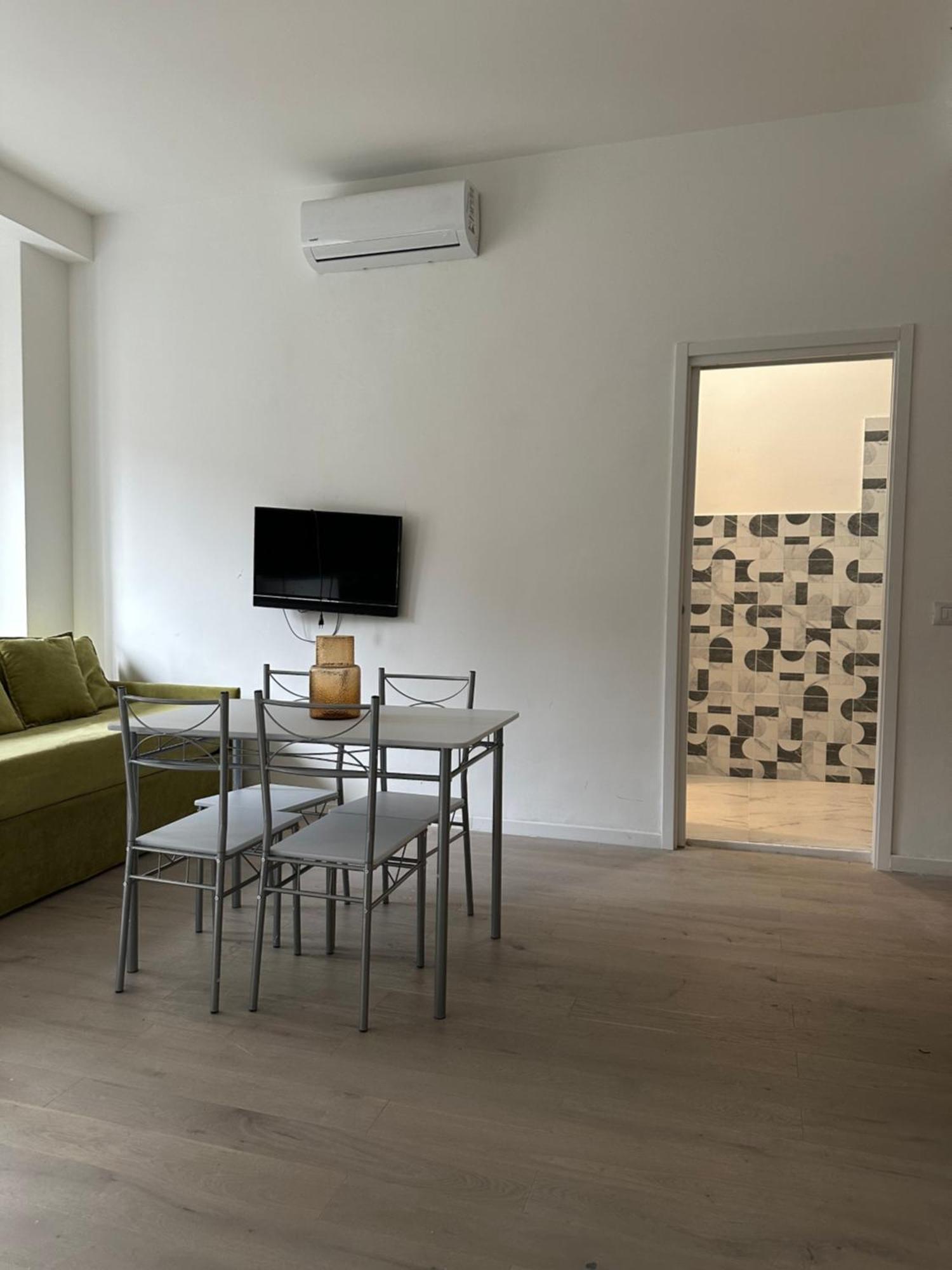 Manzoni Apartment *