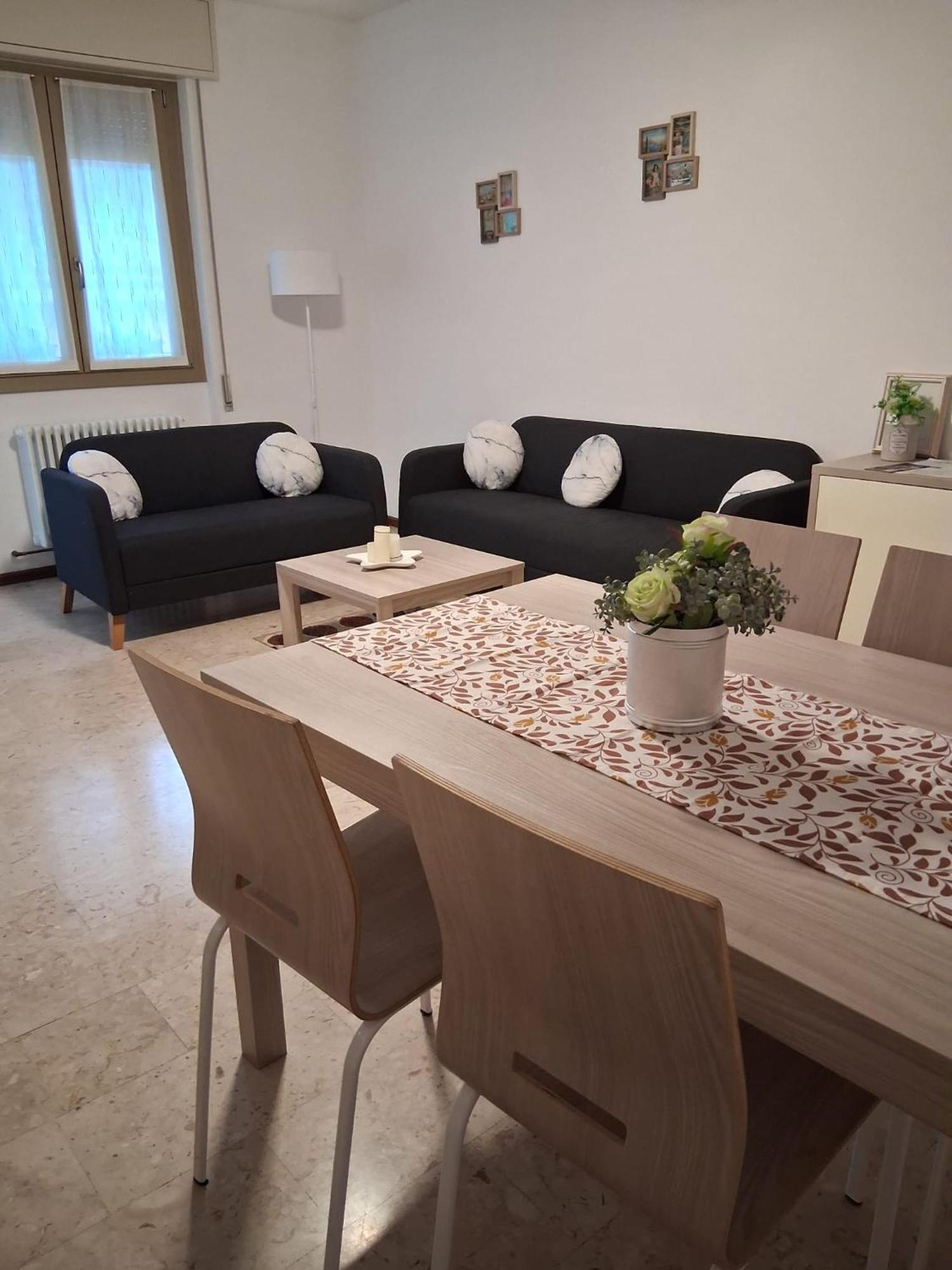 Lario Promenade: Family Friendly In