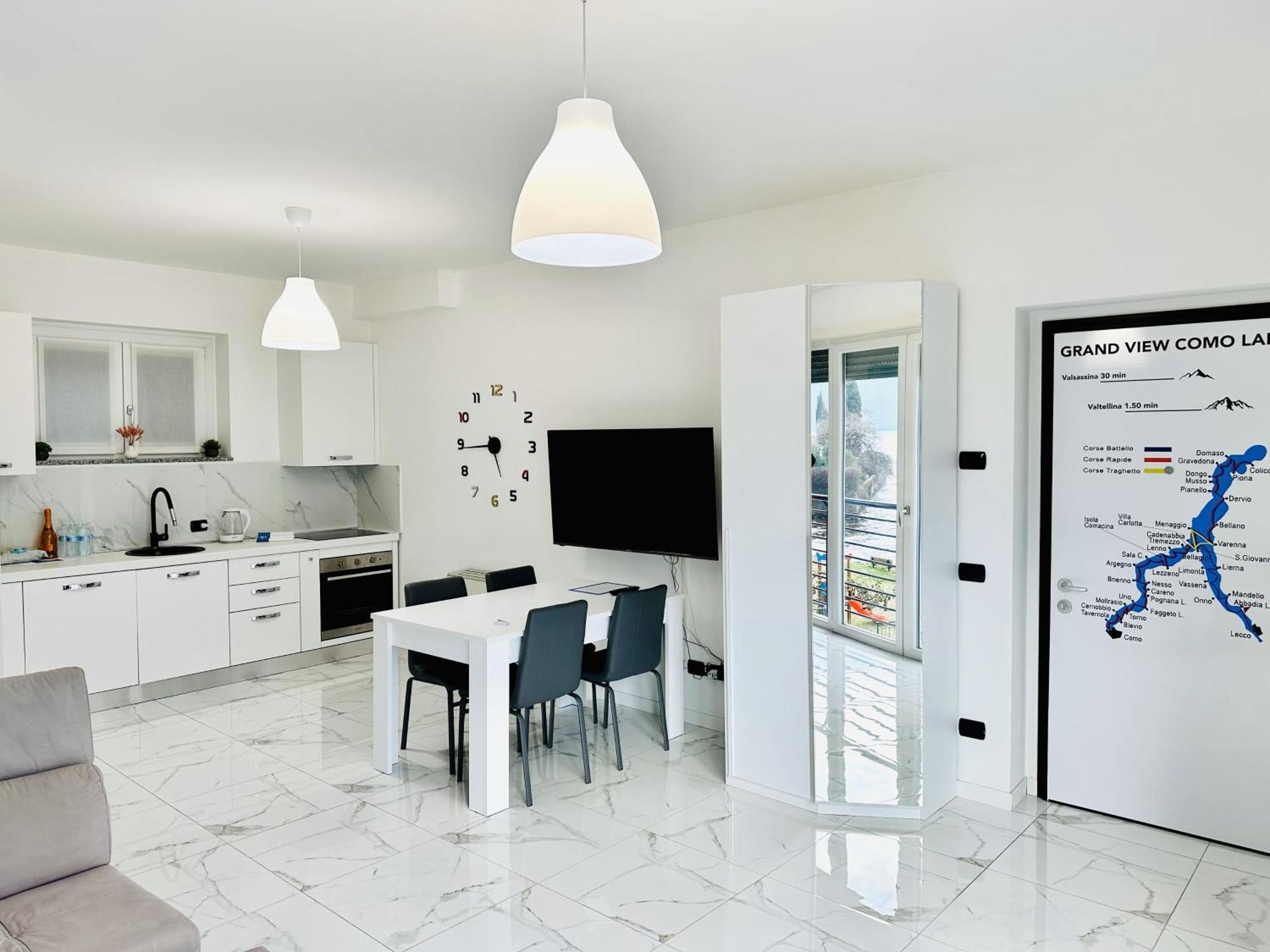 Grand View Apartment