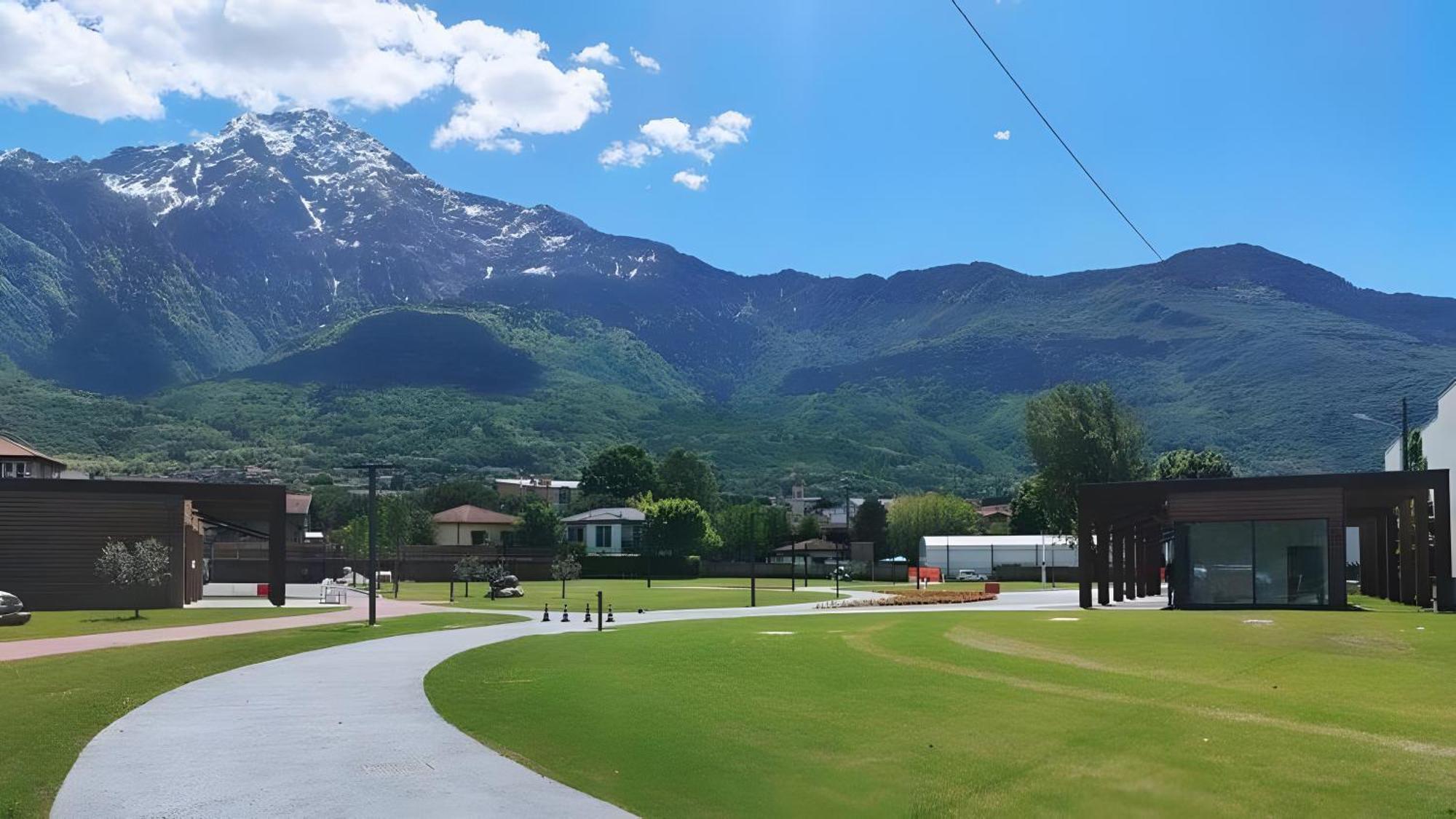 Como Lake Home Colico