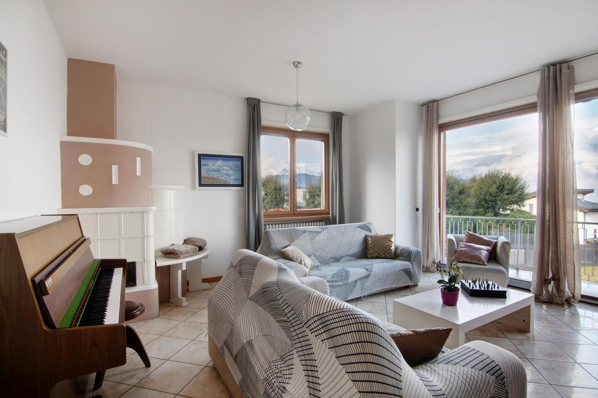 Como Lake Home *