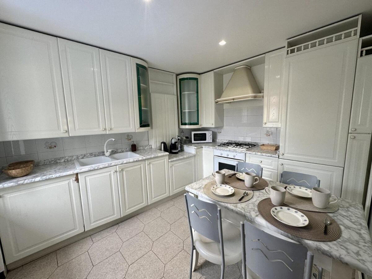 Apartment Bellavita,como