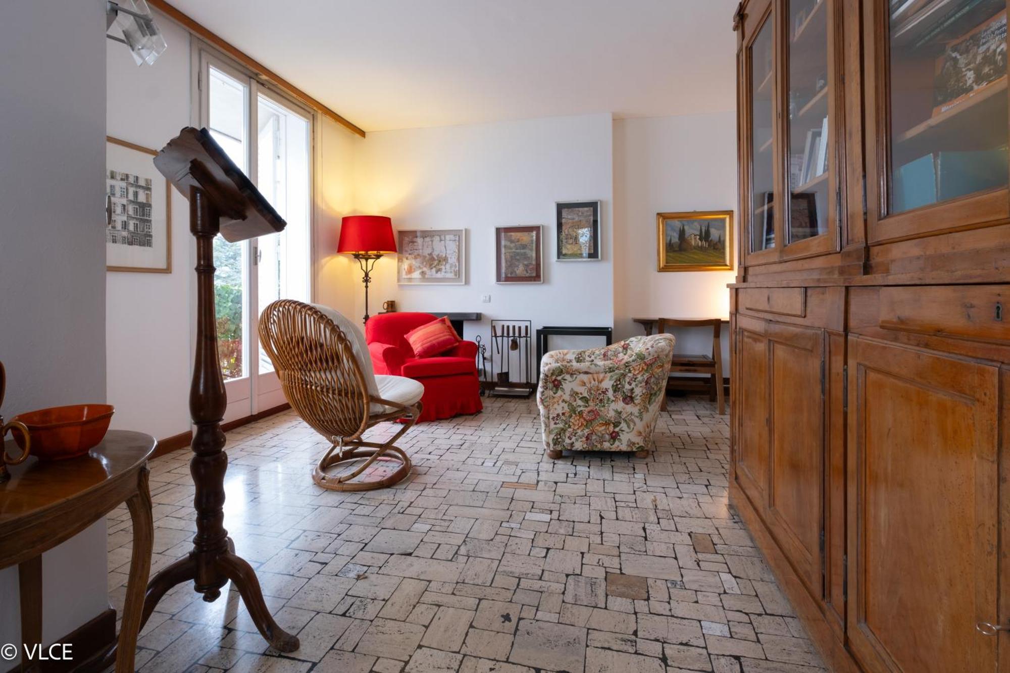 Lucy - Porzione Di Con Giardino Holiday home *