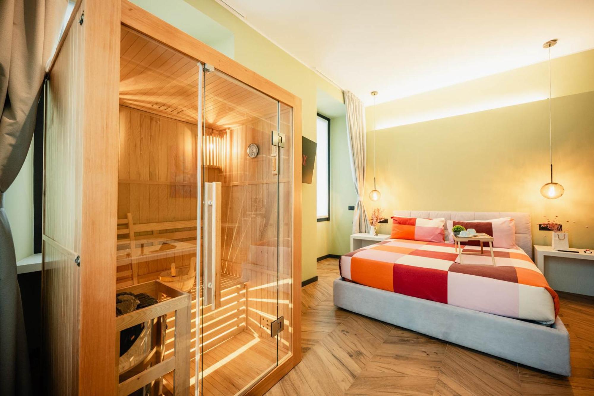 Marylin's Suite&spa Con Parcheggio Privato * Como