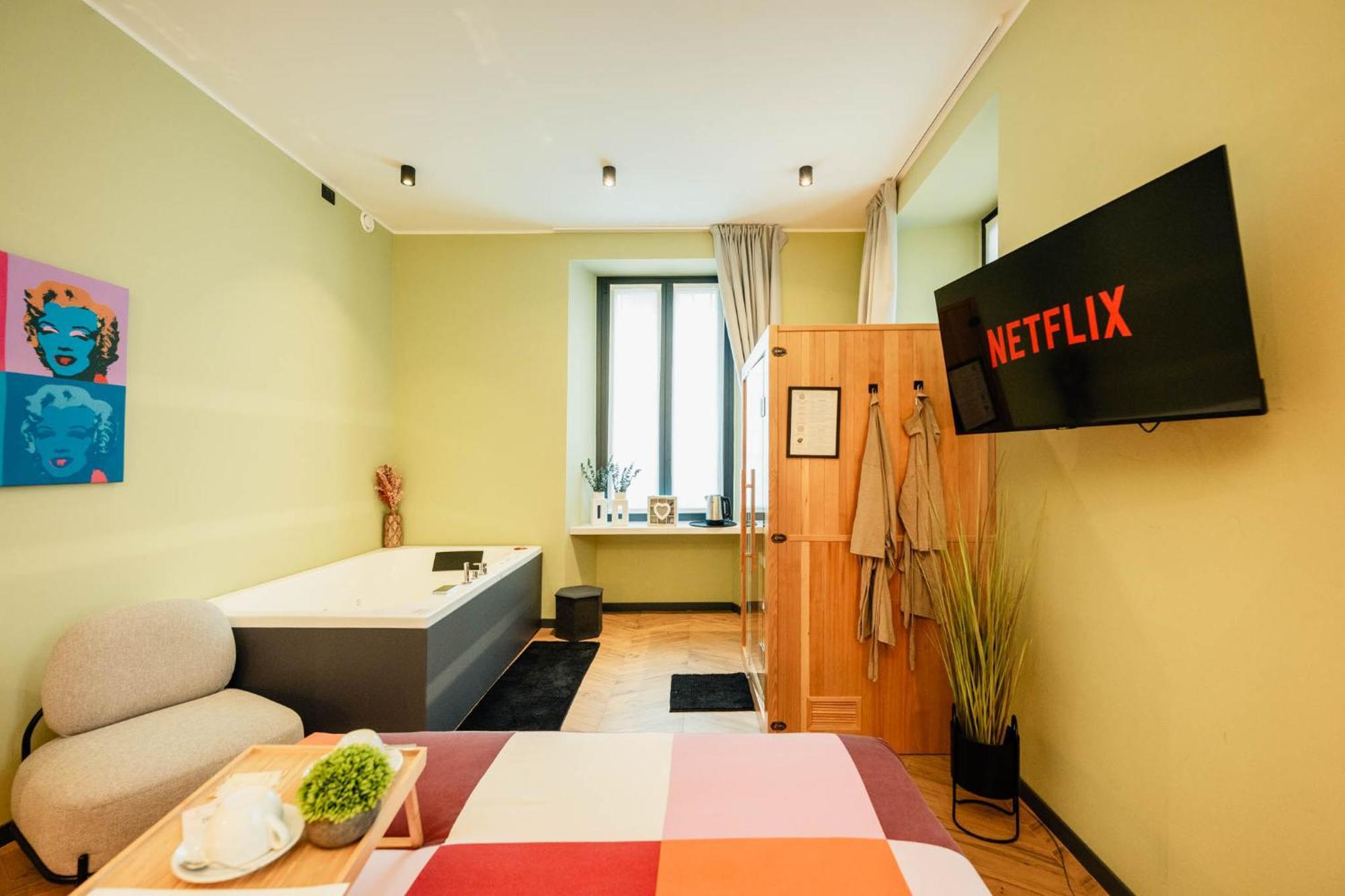 Marylin's Suite&spa Con Parcheggio Privato Apartment *