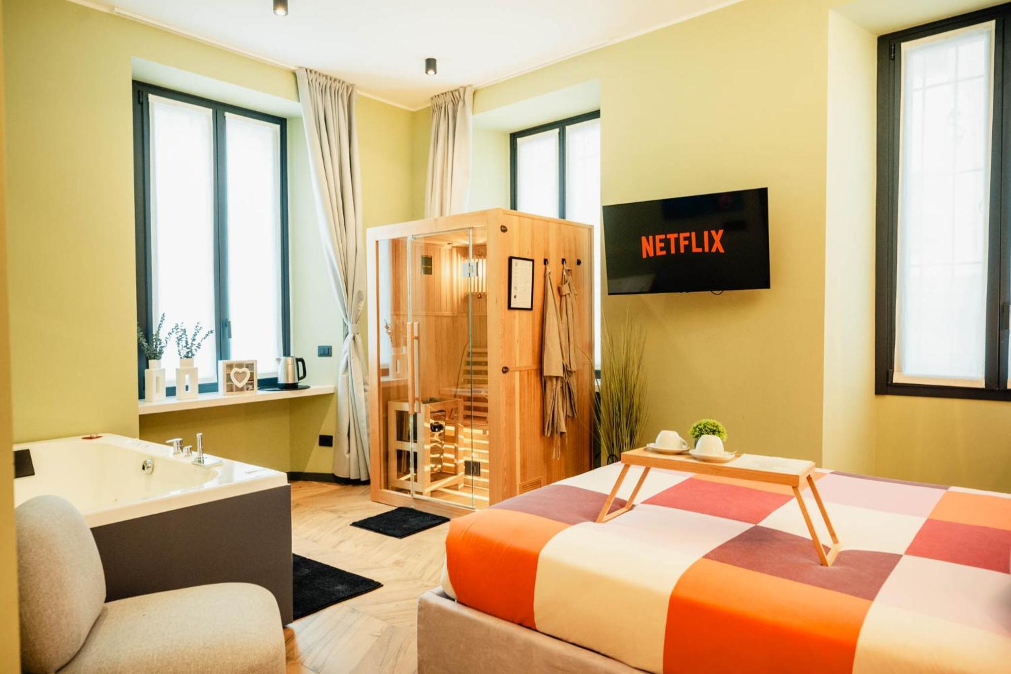 Marylin's Suite&spa Con Parcheggio Privato Apartment Como