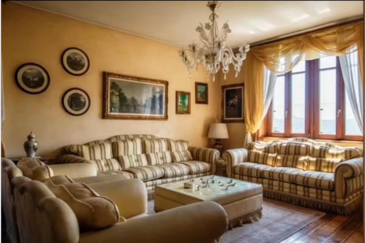Charming & Luxury