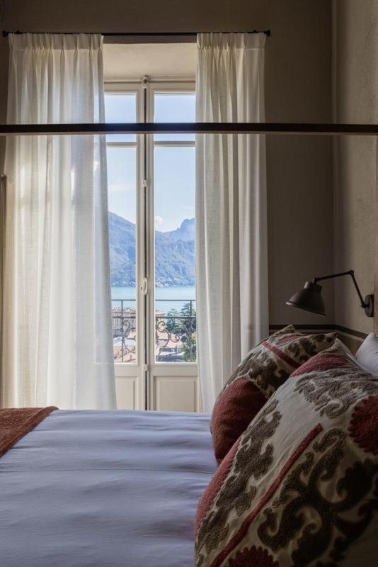 Issima - The Bellagio *