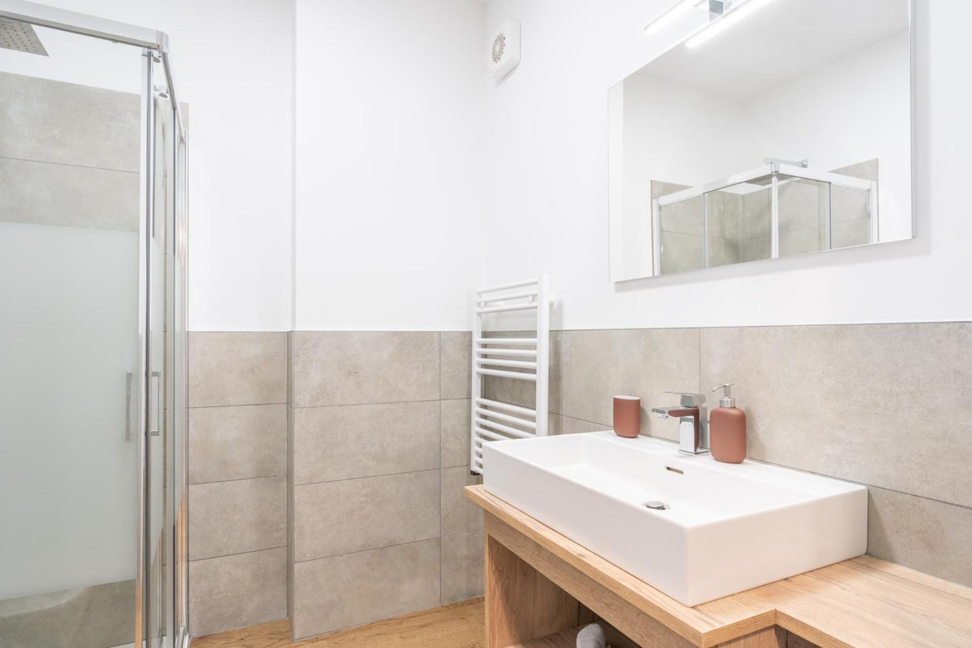 Delight - A Perfect Gateaway At Appartamento Lecco
