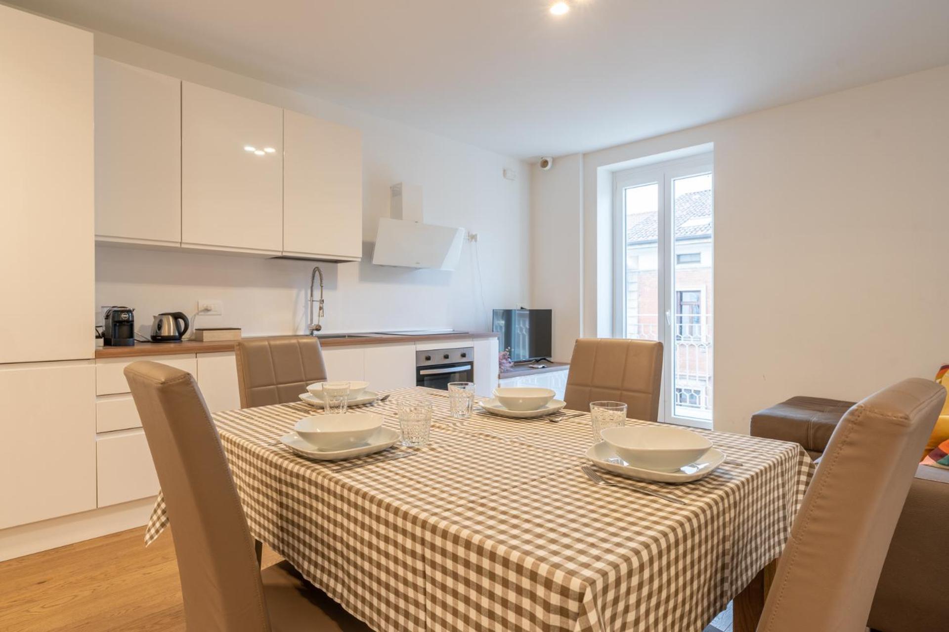 Delight - A Perfect Gateaway At Appartamento Lecco