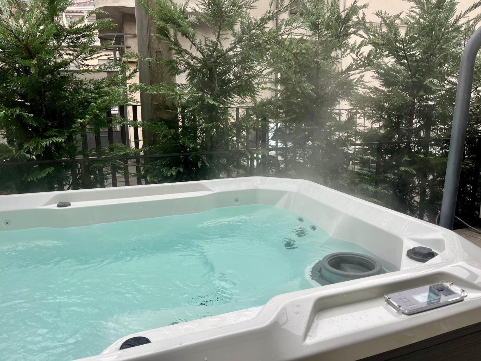 La Terrazza - Downtown - Terrace And Jacuzzi * Como