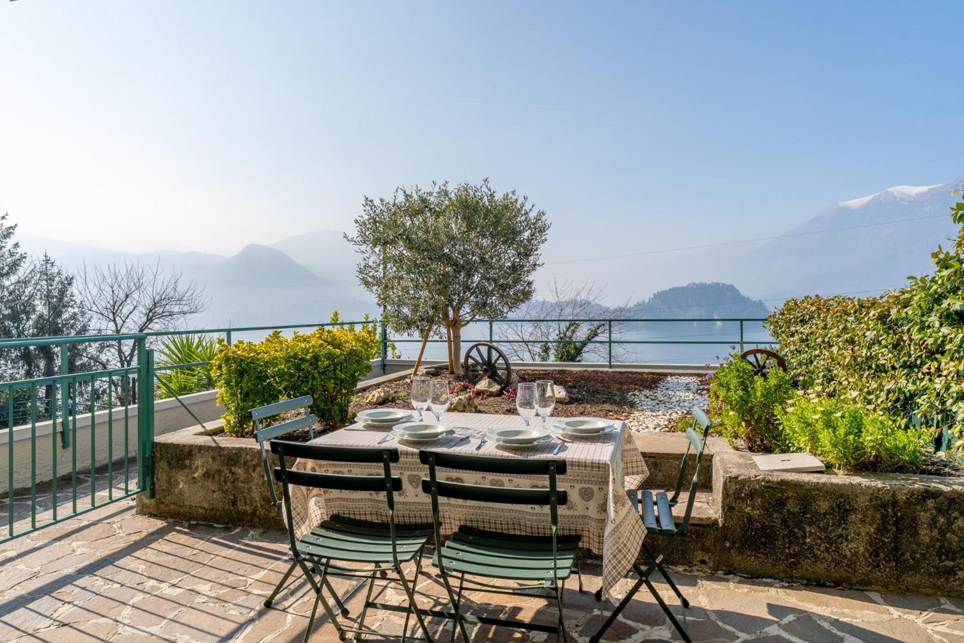 Apartment The Terrace On The - Varenna Pino