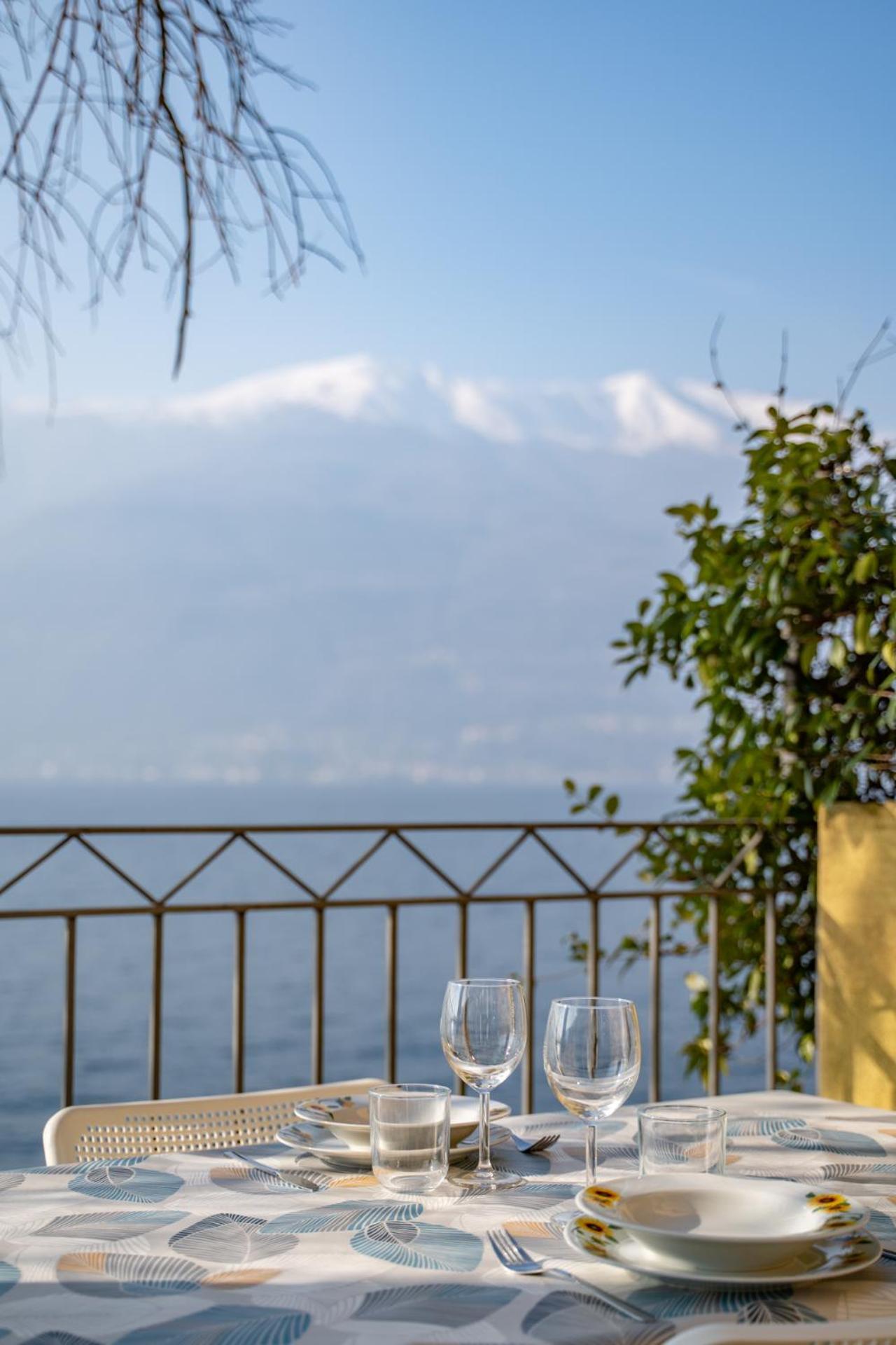 Appartamento Il Glicine Sul - Wisteria On The *