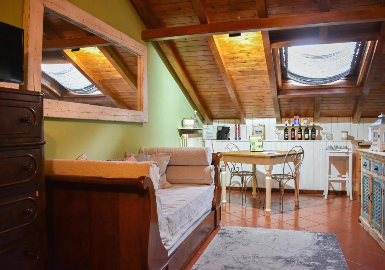 Casa In Contrada: Cozy Flat In Old Town Apartment Bellano