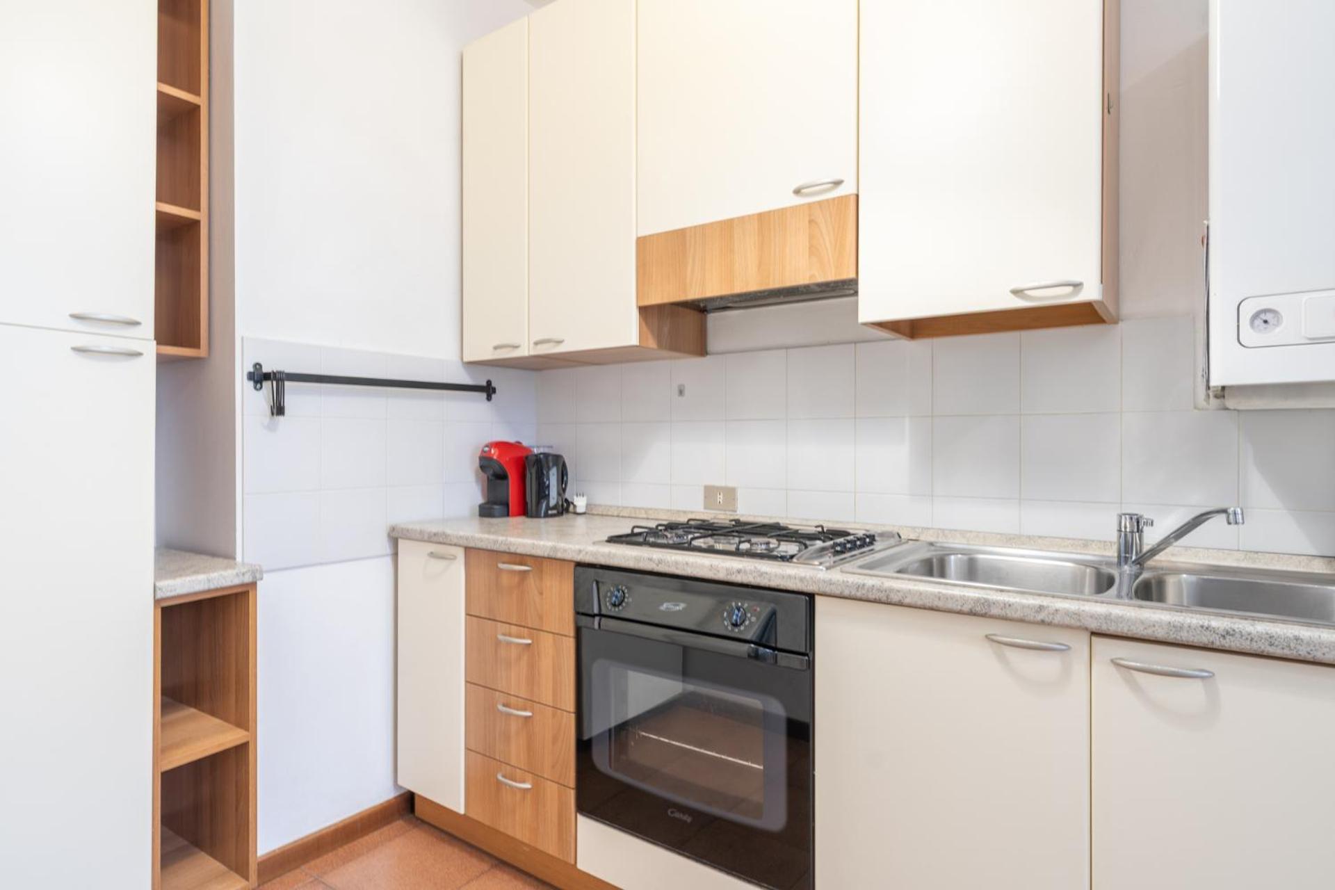 Large Family In A Fresh Area Of Appartamento *