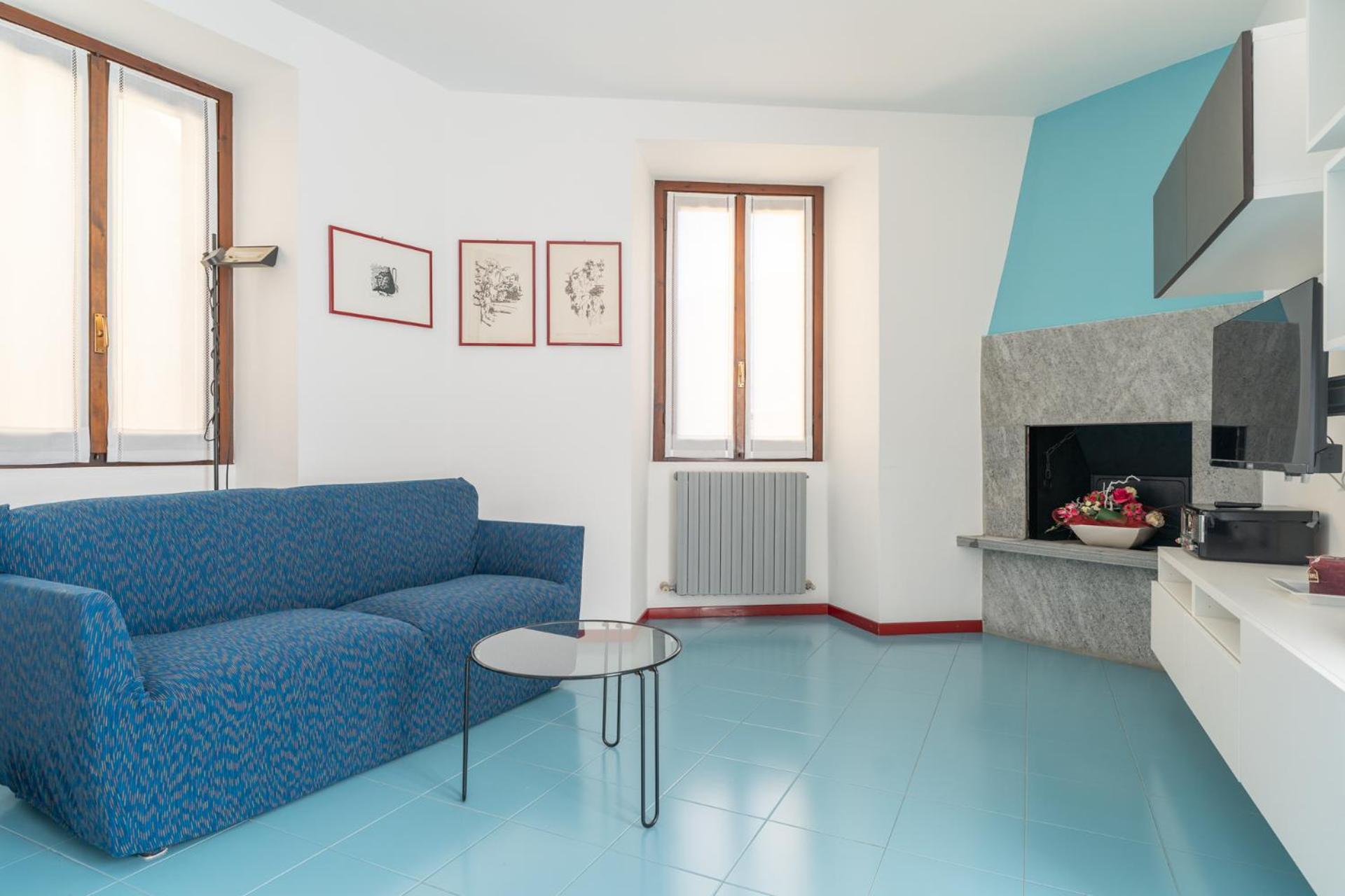 Casa Rossella - Charming Retreat In Rancio Apartment