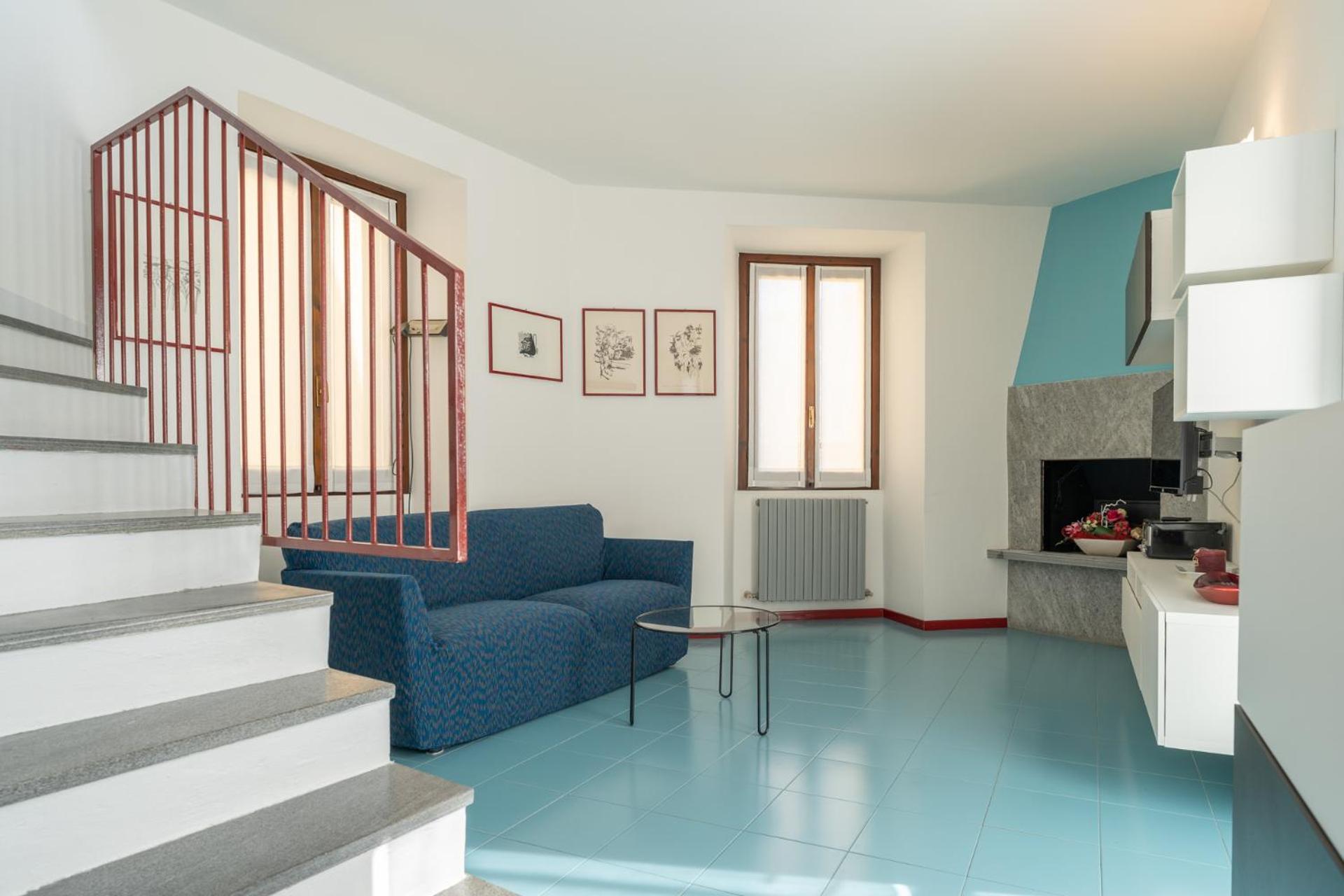 Casa Rossella - Charming Retreat In Rancio Apartment *
