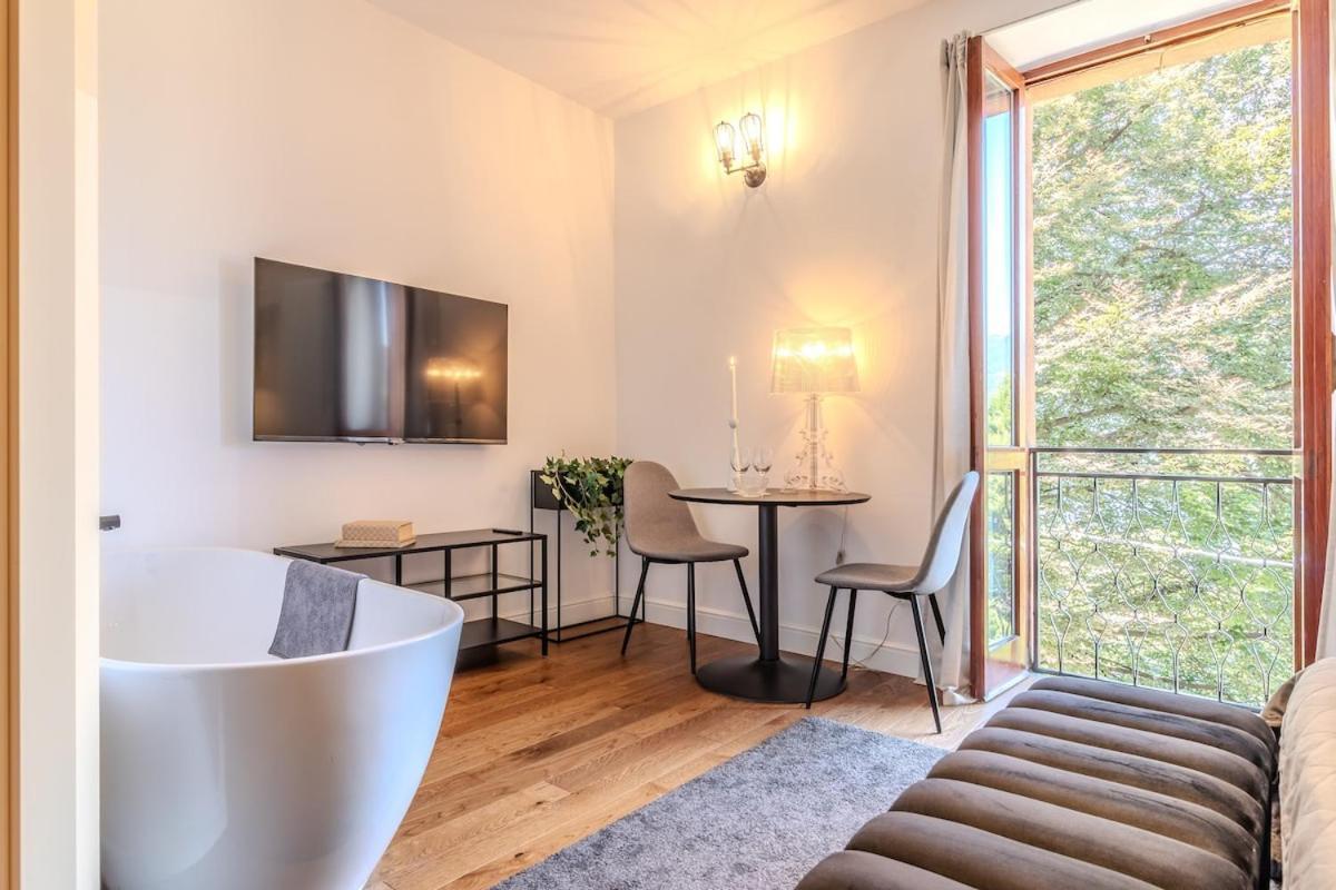Apartment Blue Luxury
