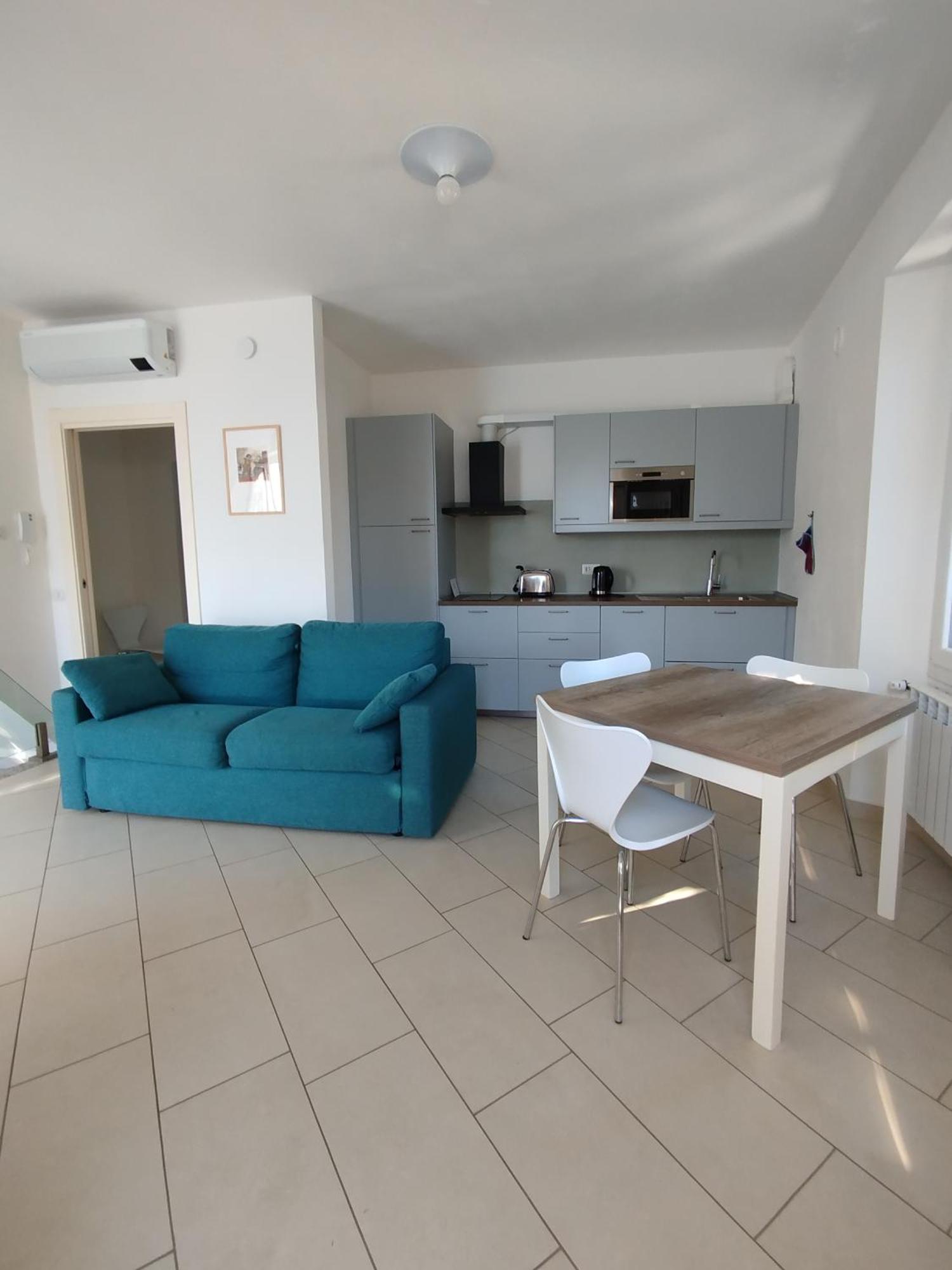 Domus Graziana - Front Apartment Oliveto Lario