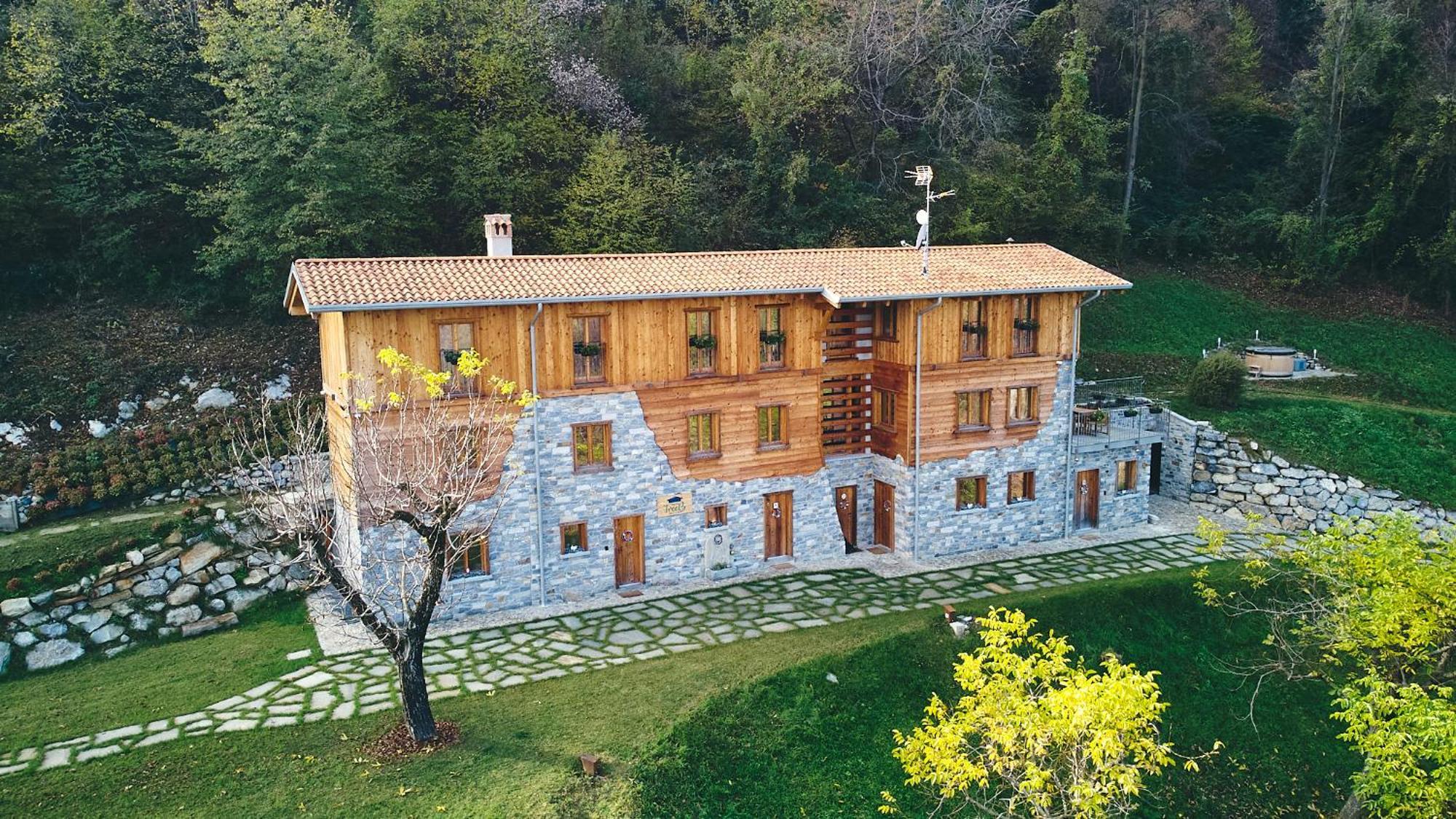Treeb Chalet