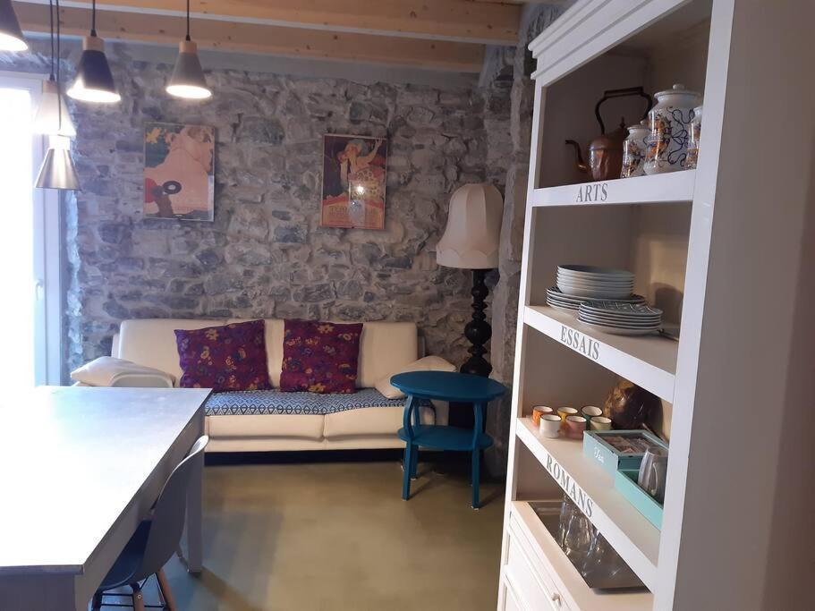 Apartment Gaudi - Overlooking Como, Near Bellagio *