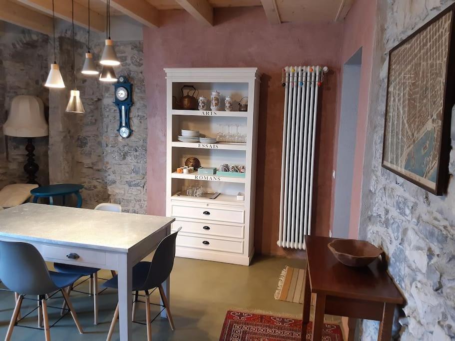 Apartment Gaudi - Overlooking Como, Near Bellagio