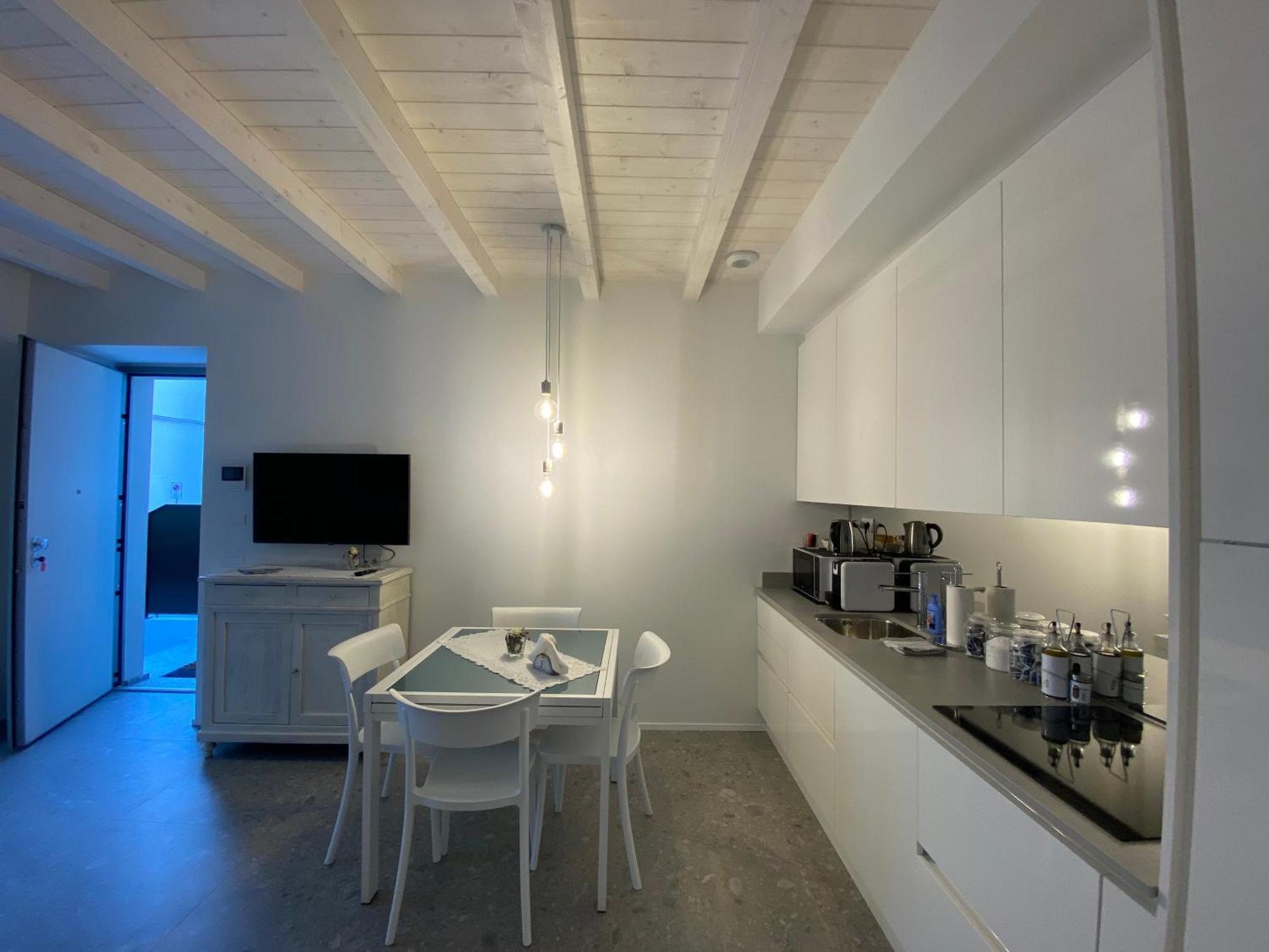 La Casa Di Gio: Piccolo Gioiello In Centro Apartment Como
