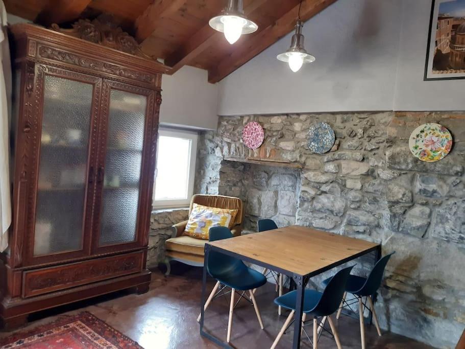 Horta - Charming Attic With Rooftop View