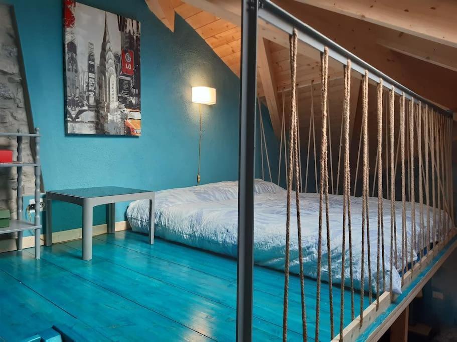 Horta - Charming Attic With Rooftop View Apartment
