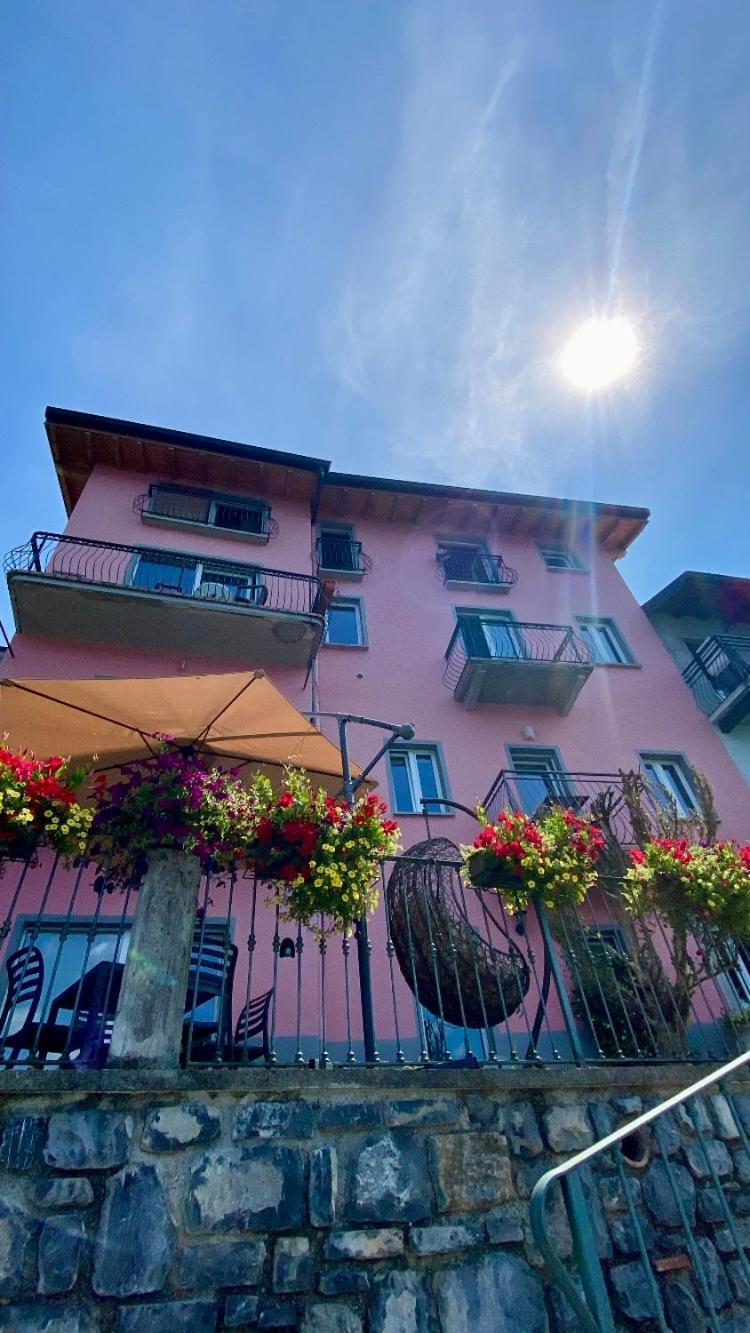 Bed & Breakfast Nest On The