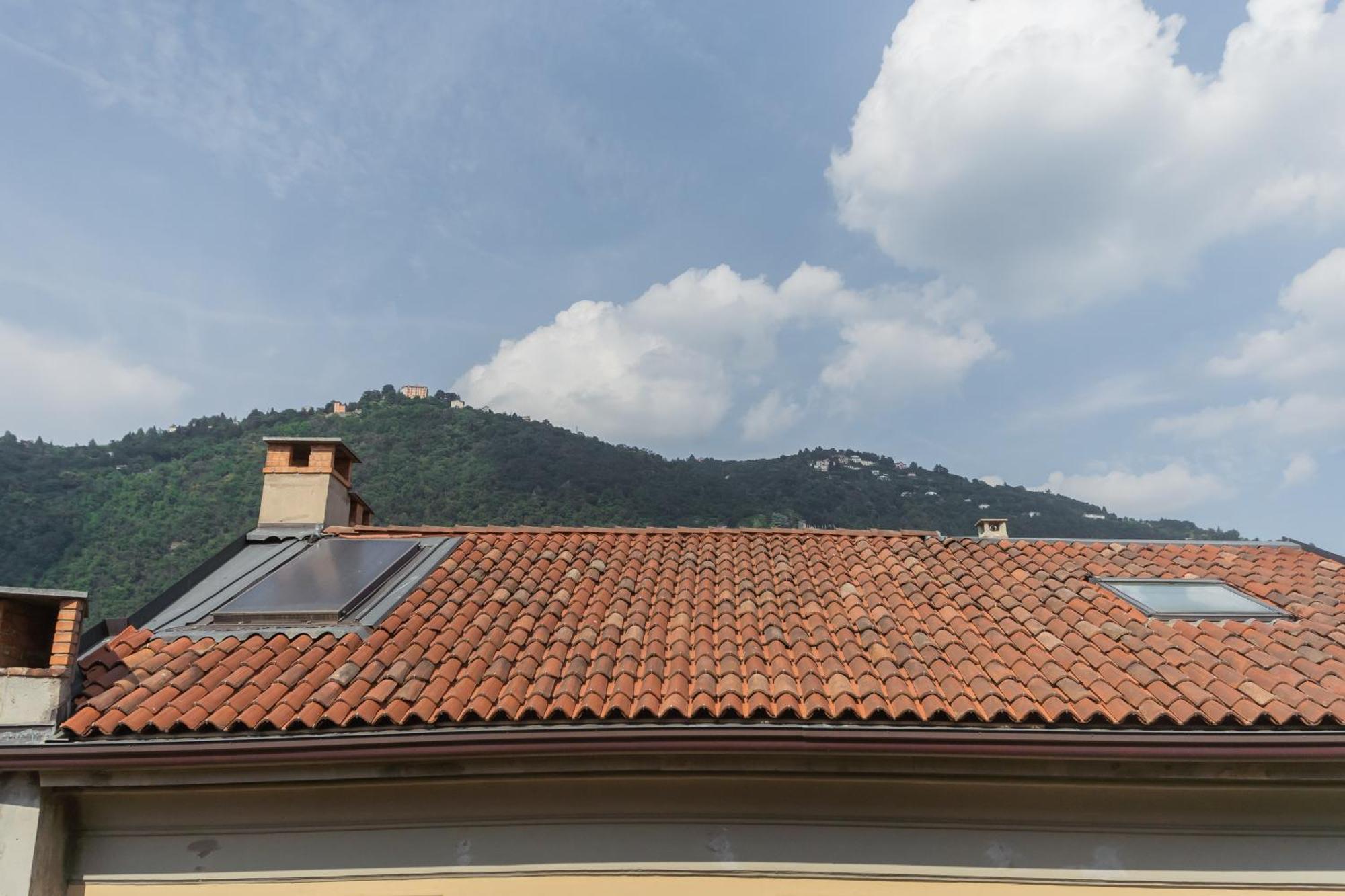 Rooftop Nest In Center By Rent * Como