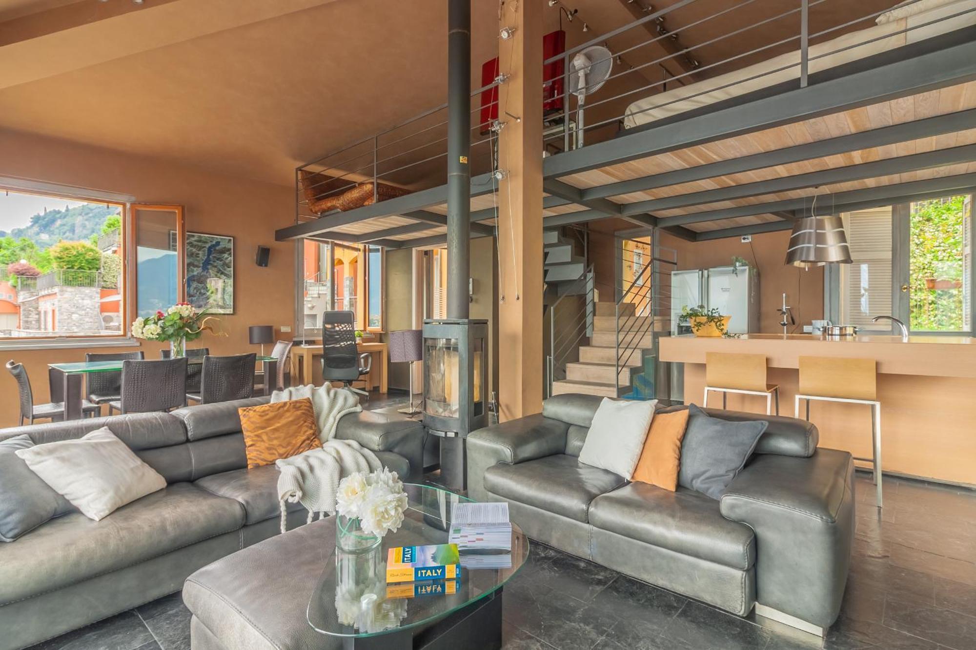 Holiday home Fontana Penthouse Varenna