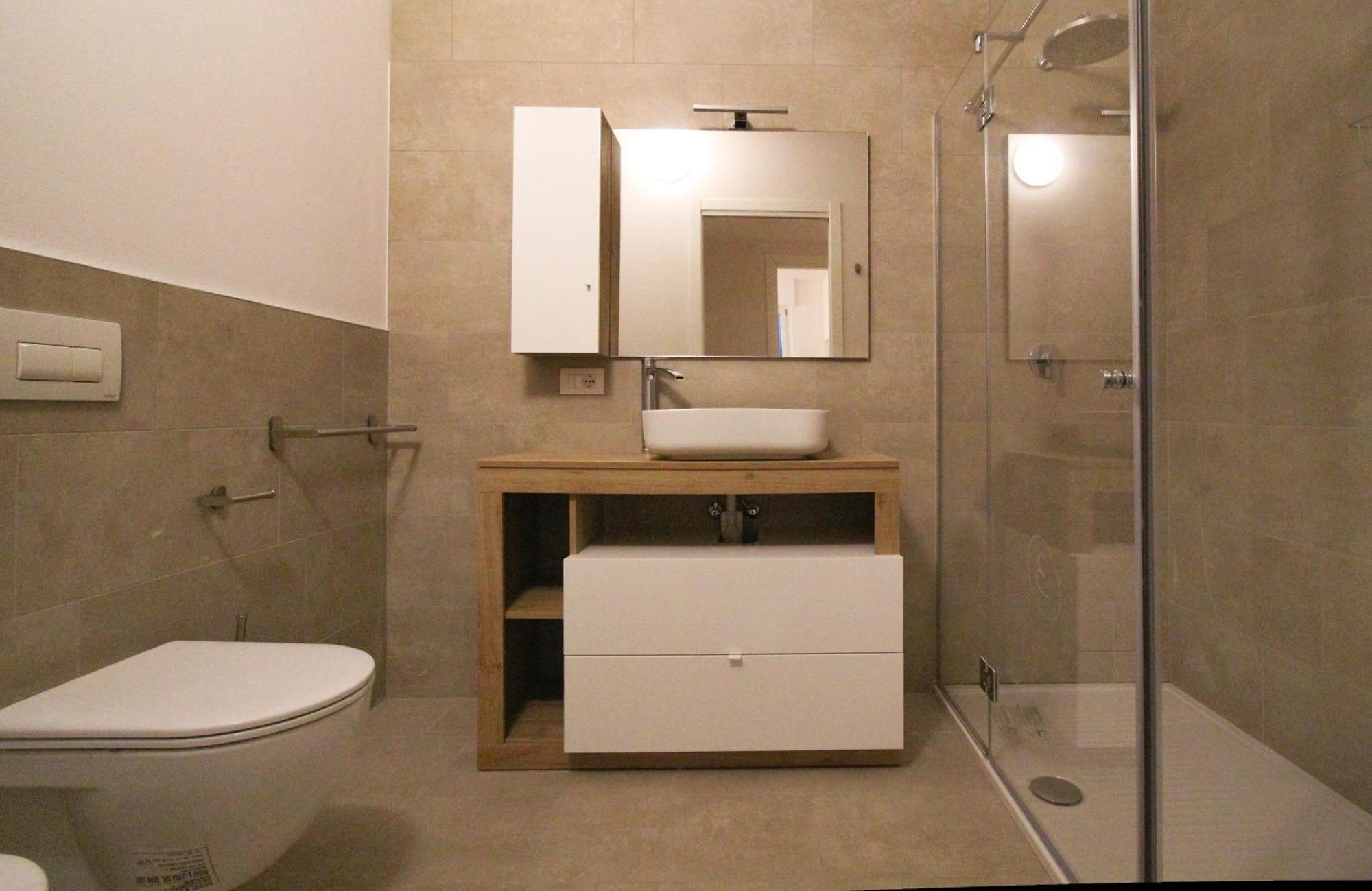 Le Rondini Apartment Pianello Del Lario