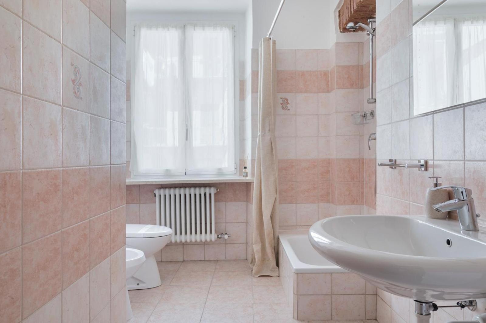 Aura-elegant In The Heart Of Apartment *