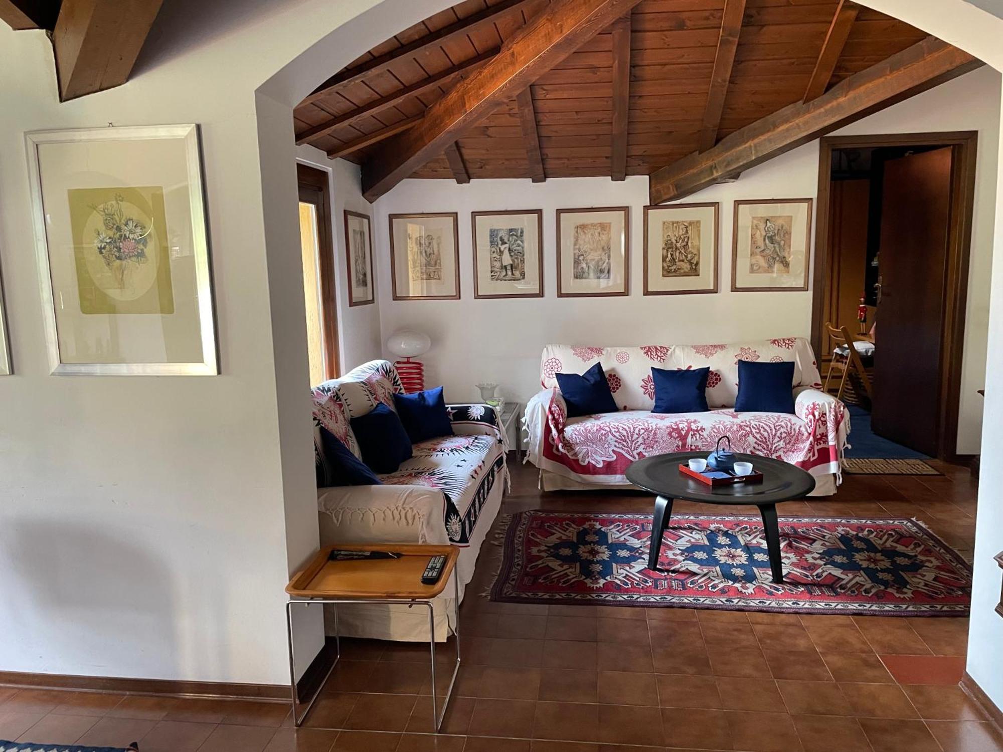 Beautiful Flat With View And Access To The * Lenno