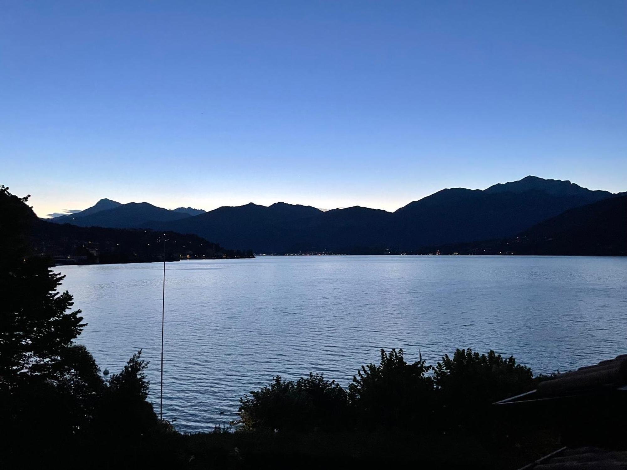 Beautiful Flat With View And Access To The * Lenno