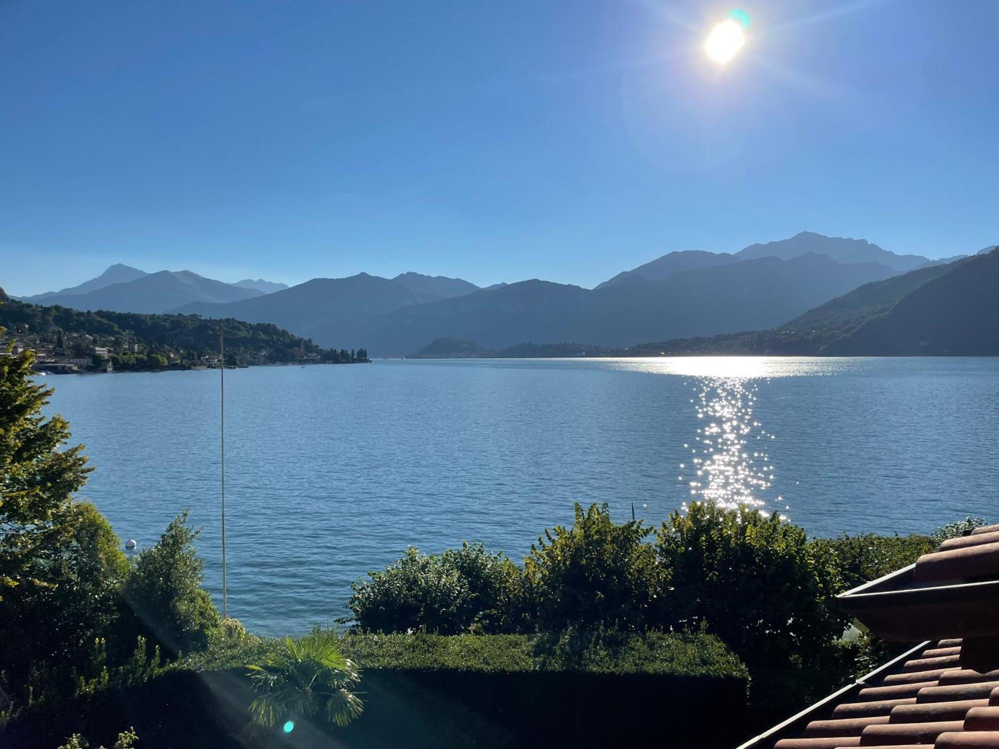 Beautiful Flat With View And Access To The * Lenno