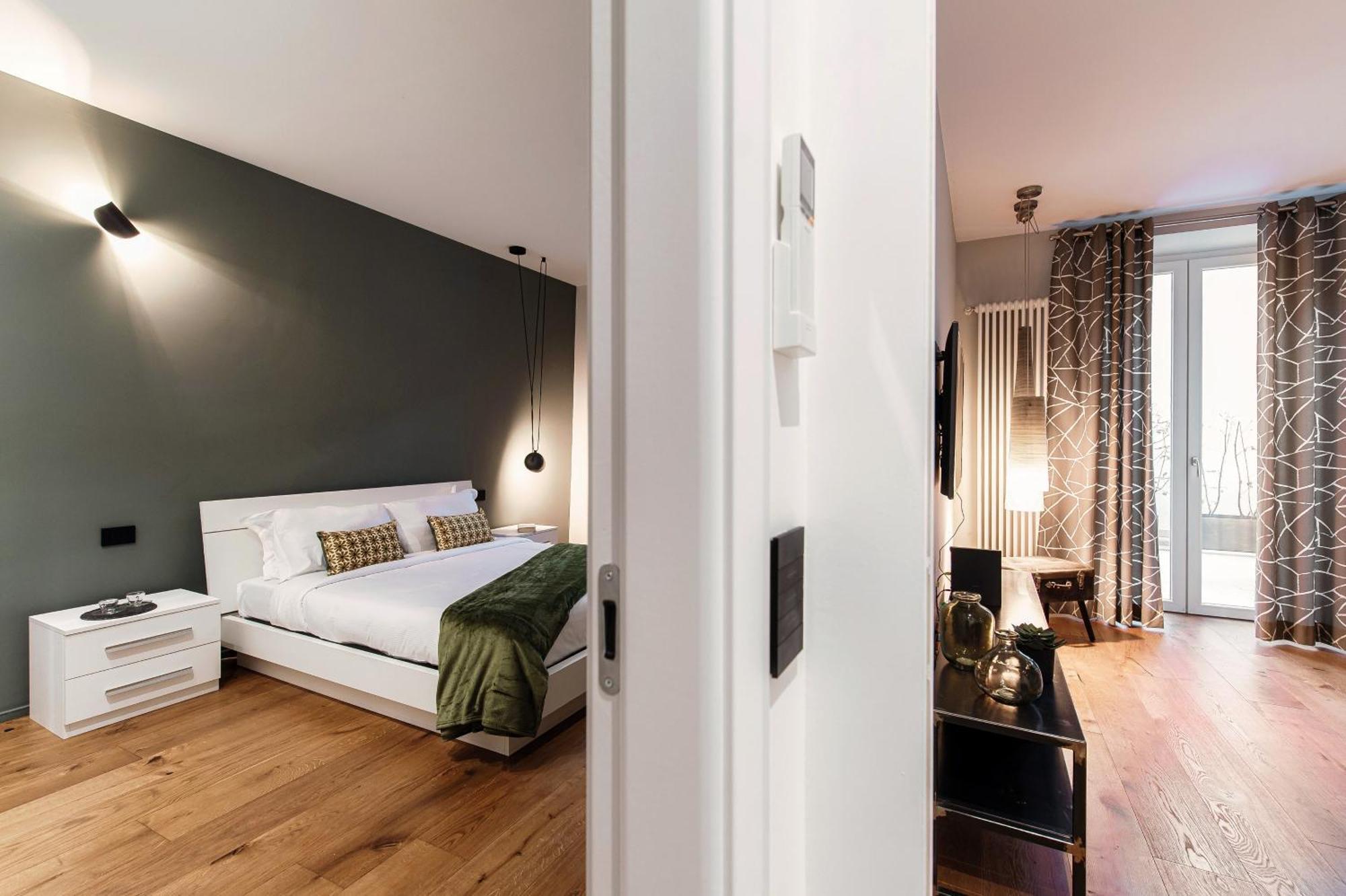 Apartment Hidden - By Myhomeincomo Como